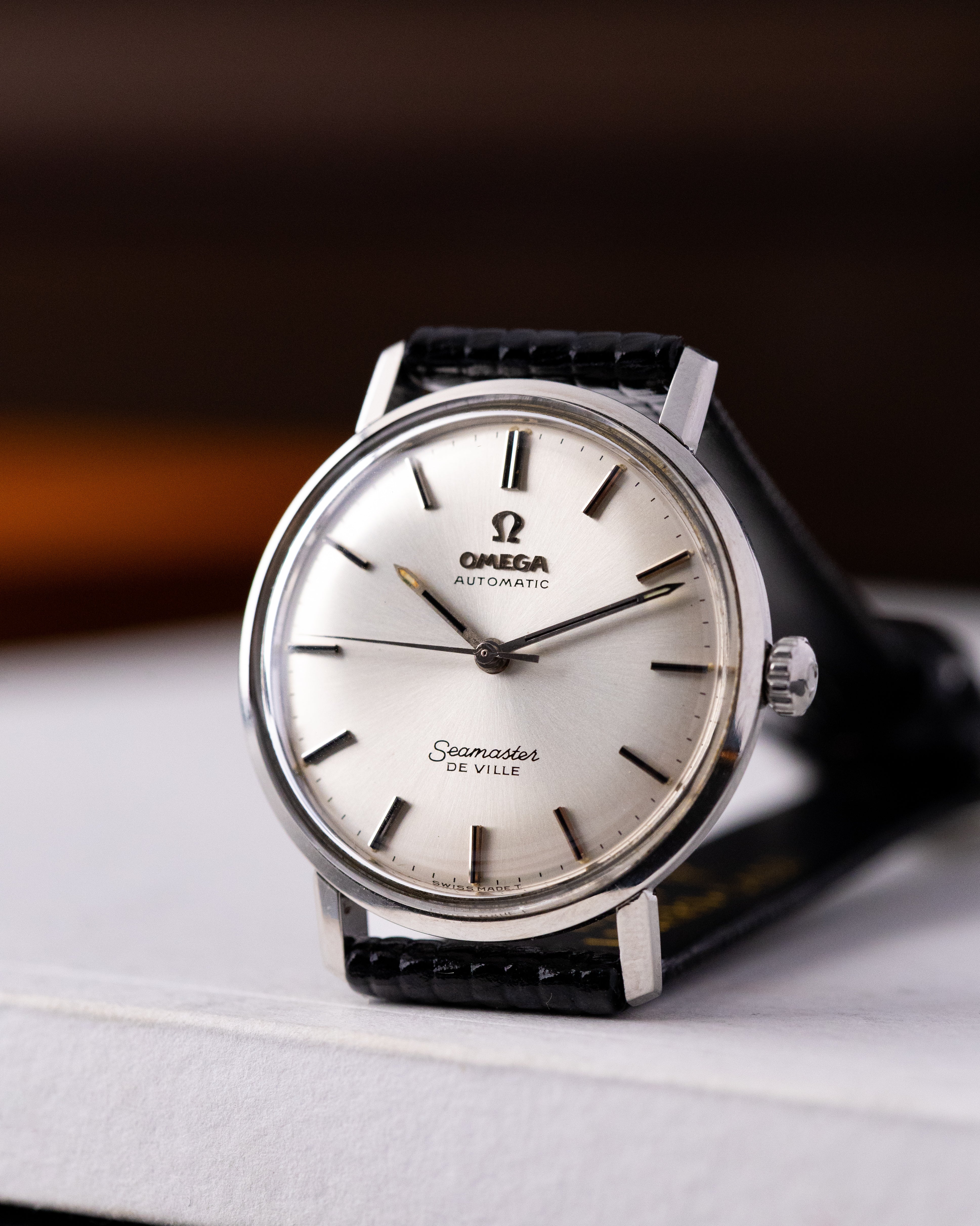 Vintage Omega Seamaster De Ville Swiss Watch, Ref. 165.020, Monocoque case, Cal. 552 from 1966 - DuMarko