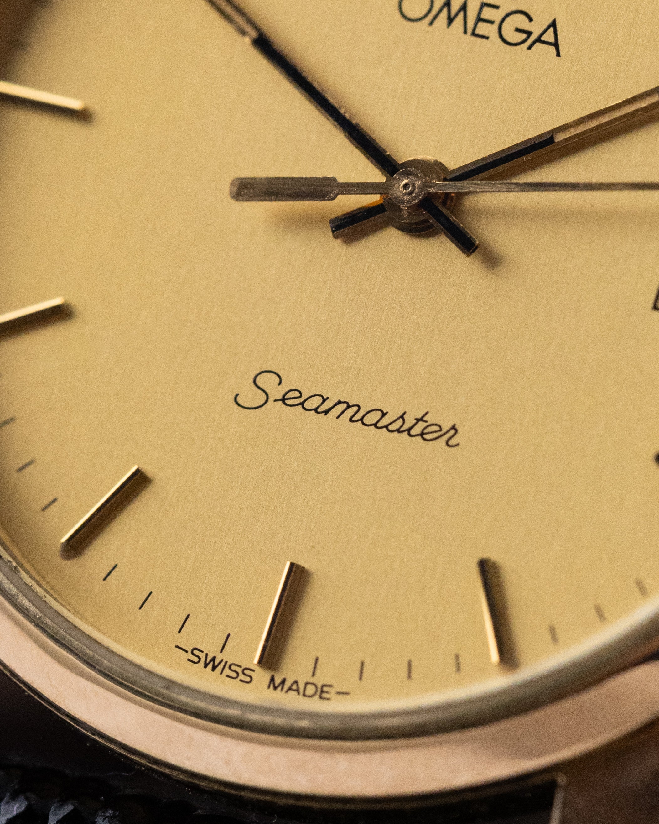 Vintage Omega Seamaster Quartz Date, Ref. 196.0313, Cal. 1430 from 1980's - DuMarko