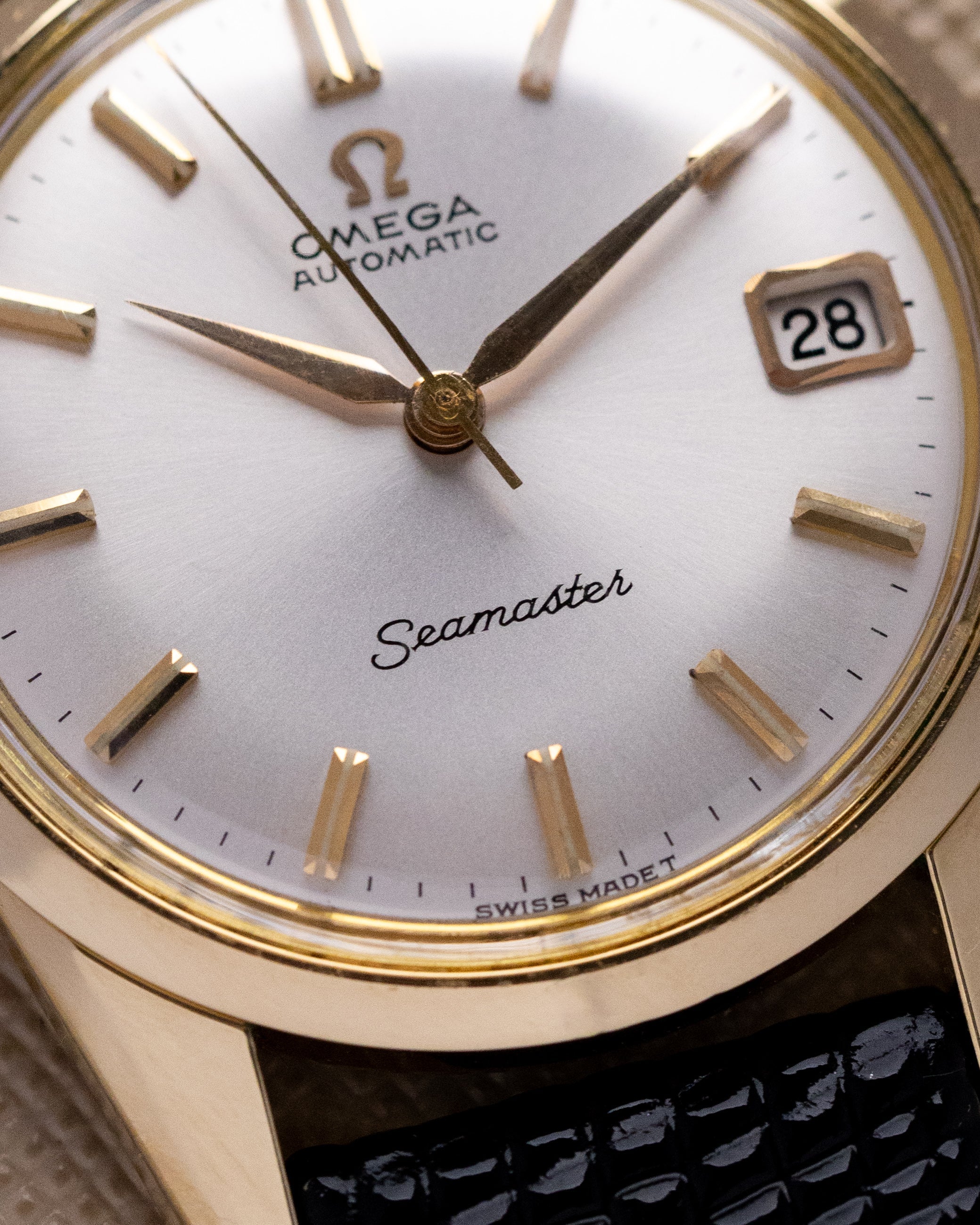 Vintage Omega Seamaster Swiss Watch, Sunburst Dial, Solid 14K Gold Case, Circa 1961 - DuMarko