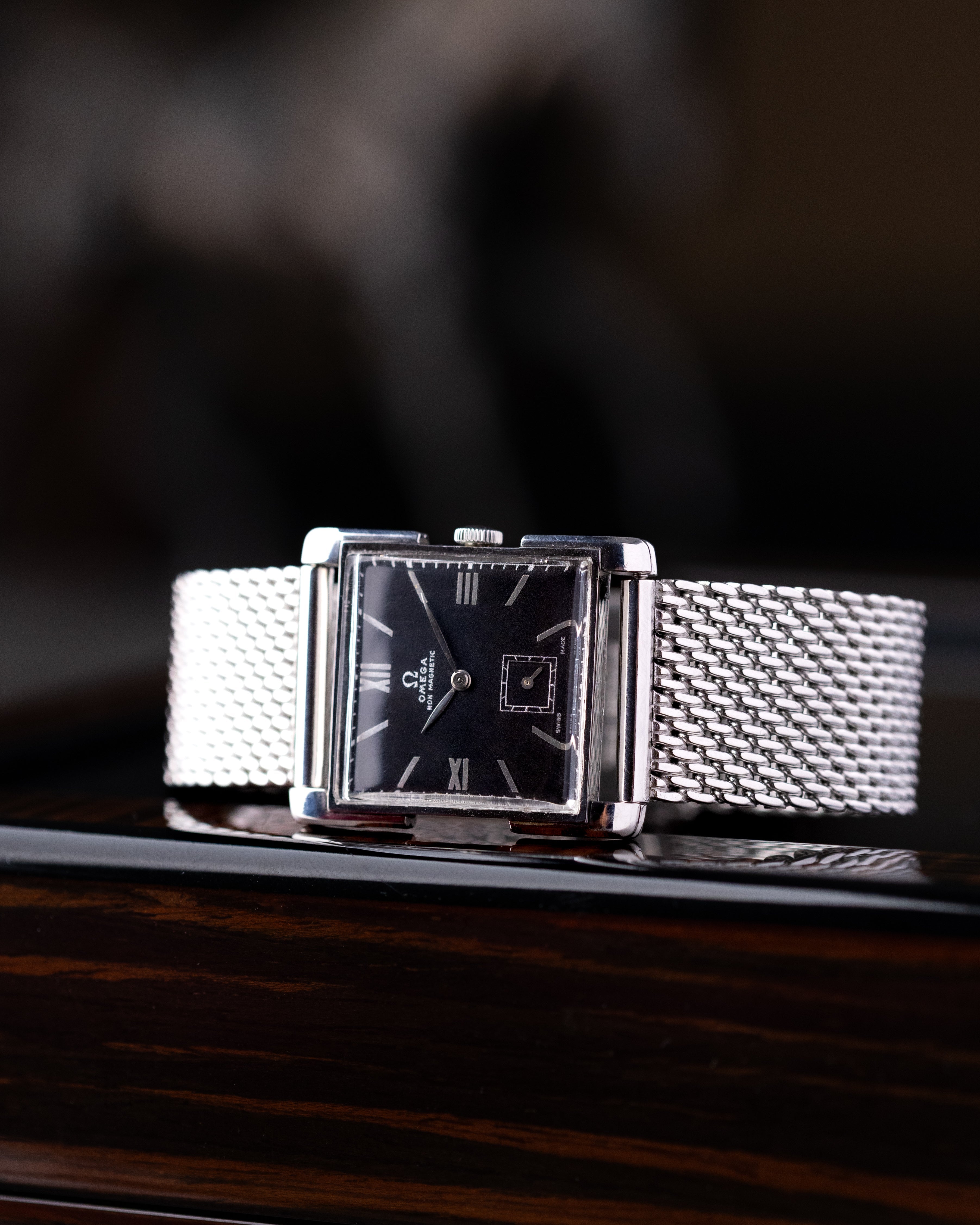 Vintage Omega Square Tank, Art Deco Style, Black Dial, Roman numerals, Ref. 3813/1, Cal.R 17,8 from 1944 - DuMarko