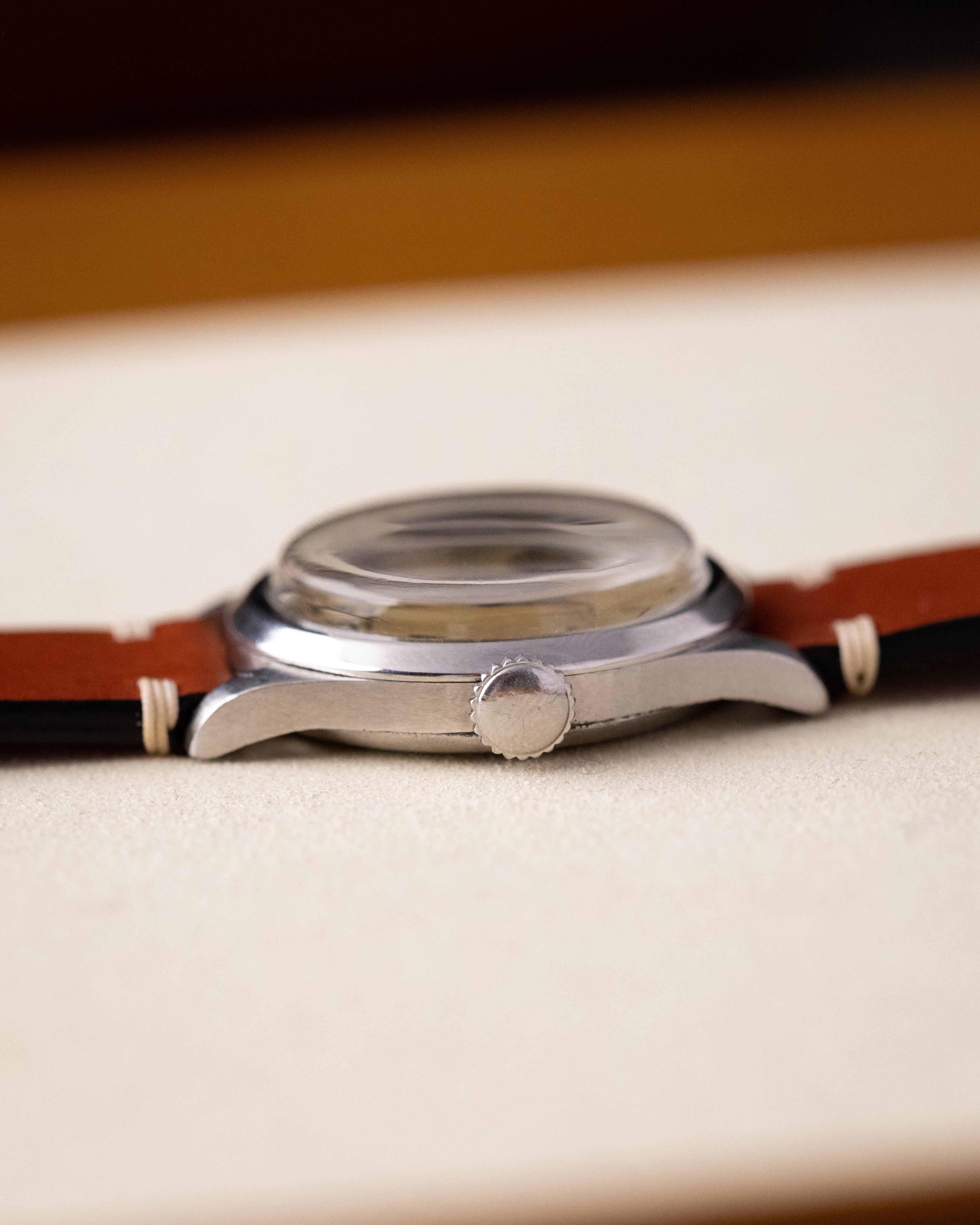 Vintage Omega Swiss Watch, Cal. 26.5 SOB T2, Cream Patina Dial from 1930's - DuMarko