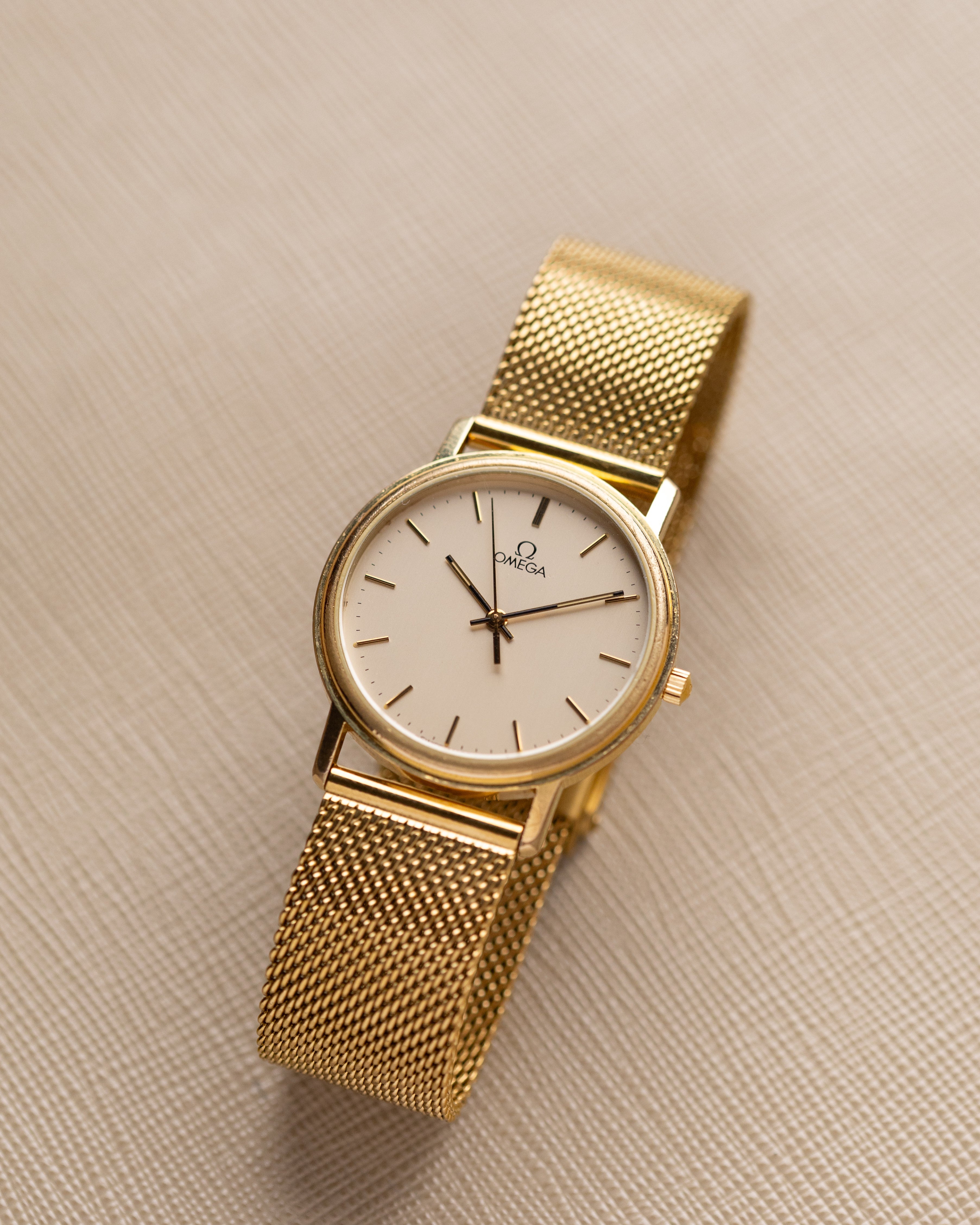 Vintage Omega Swiss Watch, Cream Dial, Quartz Cal. 1417 Ref. 195.0059 from 1982 - DuMarko