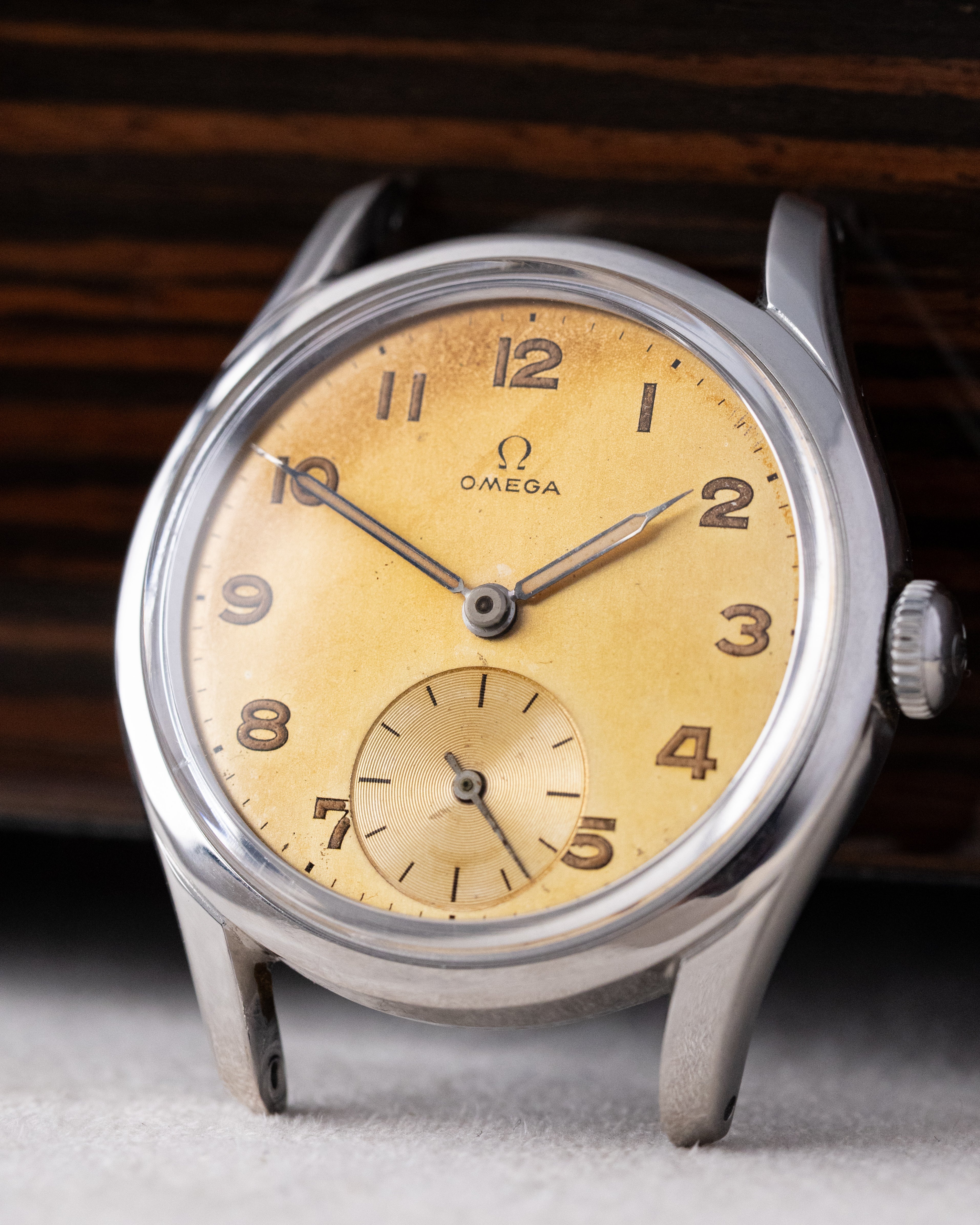 Vintage Omega Swiss watch, Rare Tropical Patina, Cal. 266, Ref. 2639 from 1950's - DuMarko