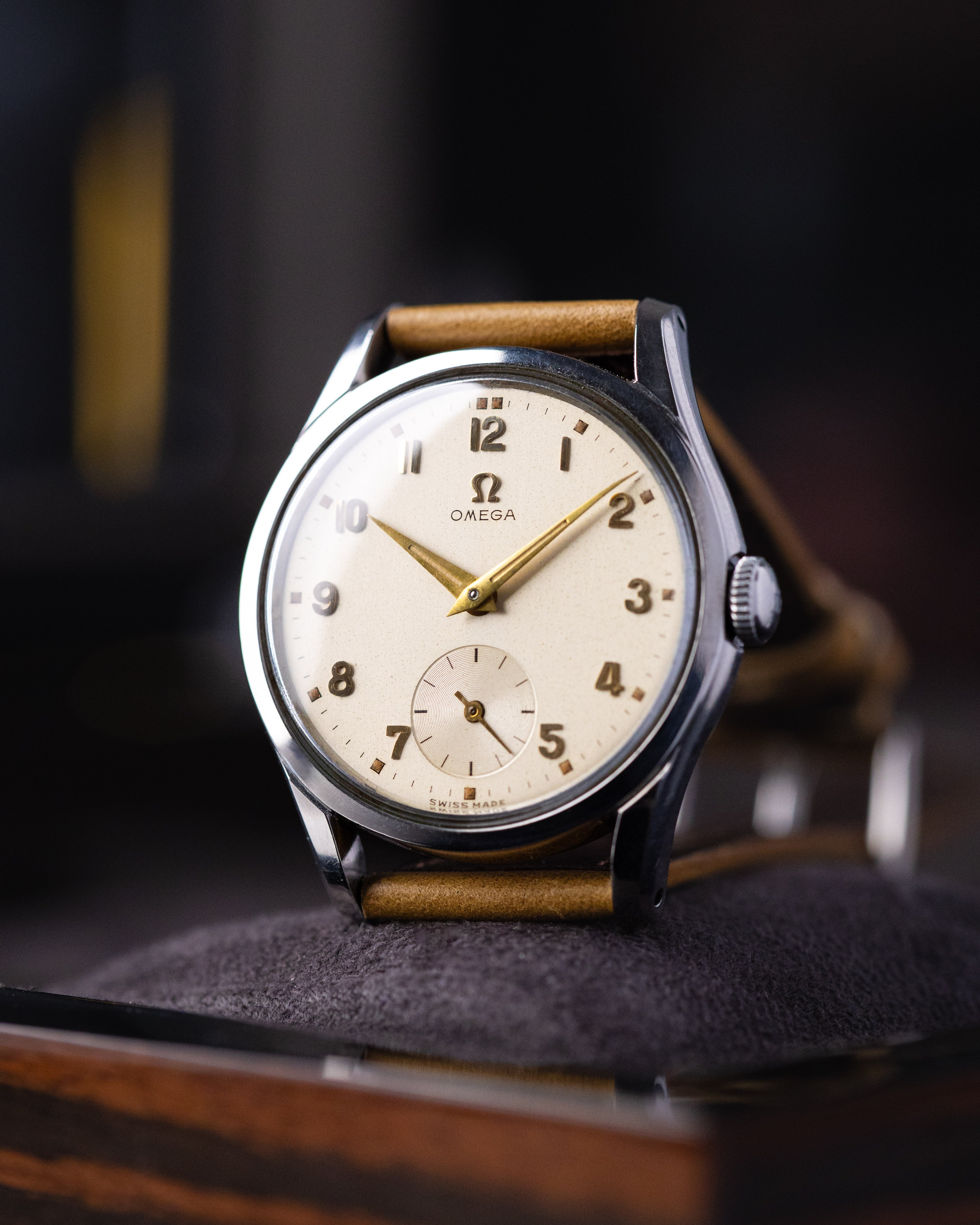 Vintage Omega Swiss Watch, Ref. 2639 - 11, Cream Patina Dial, Sub Seconds, Cal. 266 from 1952 - DuMarko