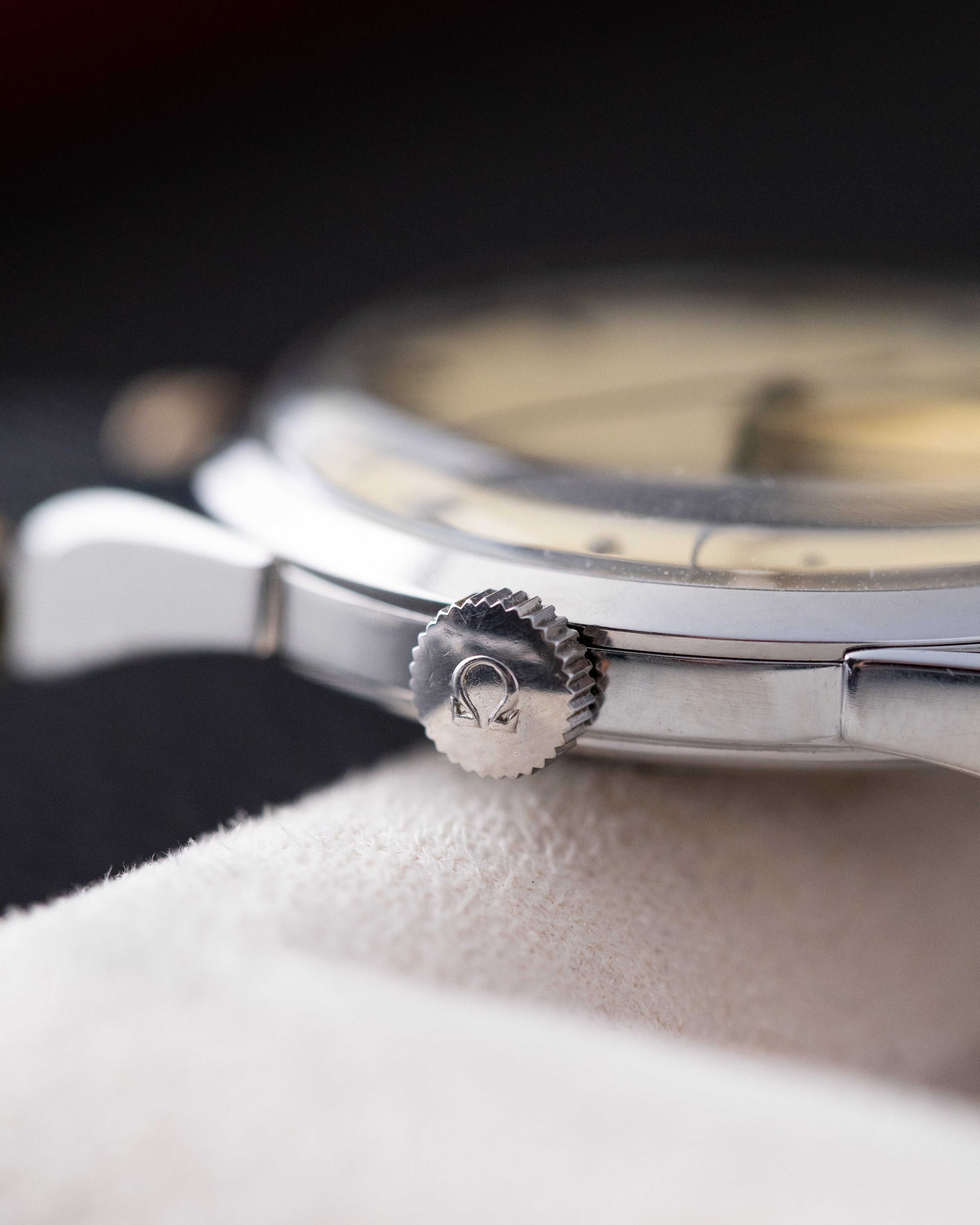 Vintage Omega Swiss Watch, Ref. 2910 - 8 SC, Cal. 284 from 1958 - DuMarko