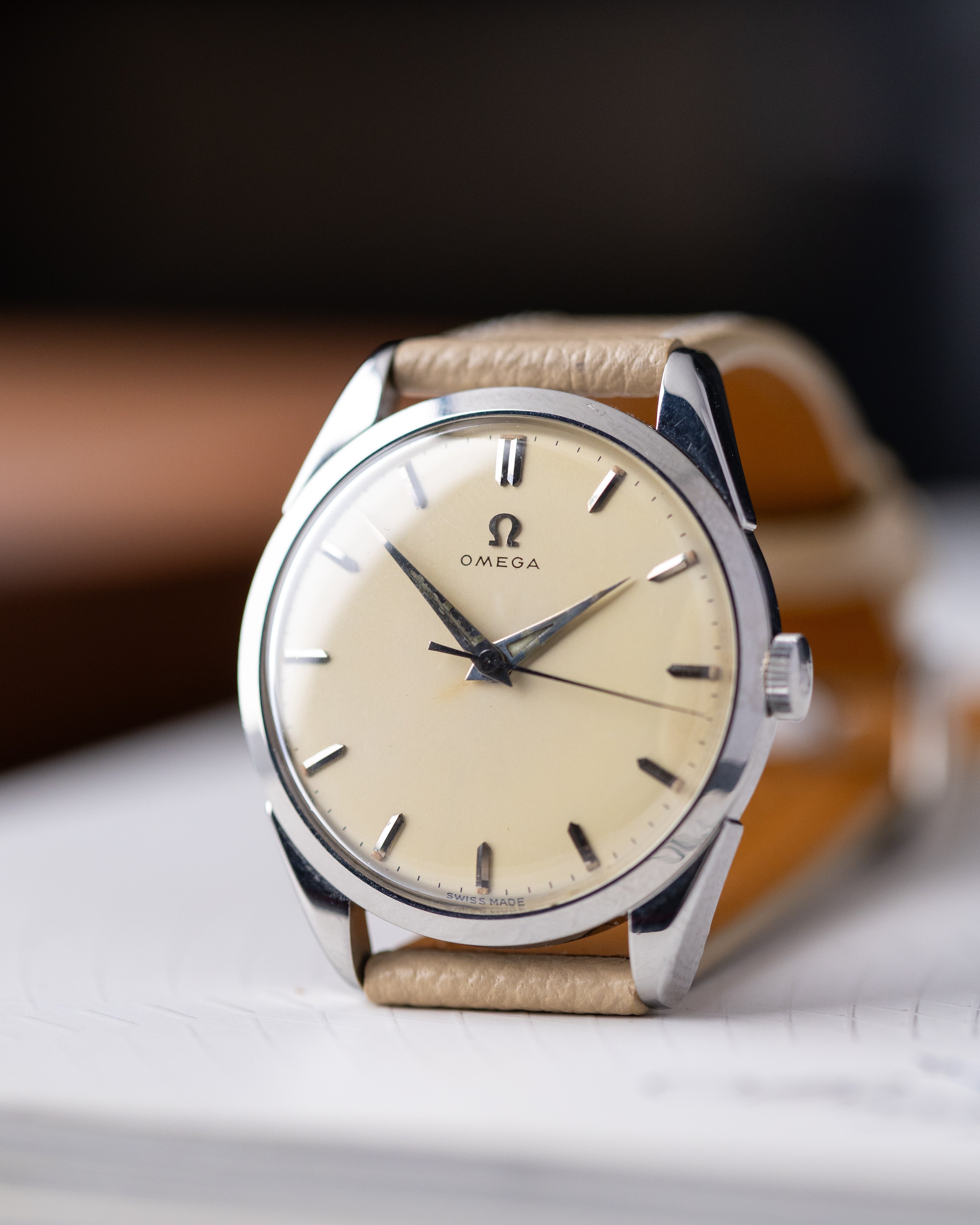 Vintage Omega Swiss Watch, Ref. 2910 - 8 SC, Cal. 284 from 1958 - DuMarko