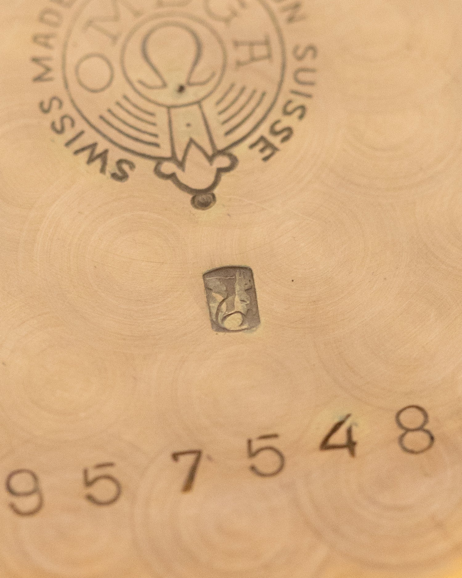 Vintage Omega Swiss Watch, Two - tone black gilt dial, Solid Gold, Pontife Hands, Cal. 30T2 from 1943 - DuMarko