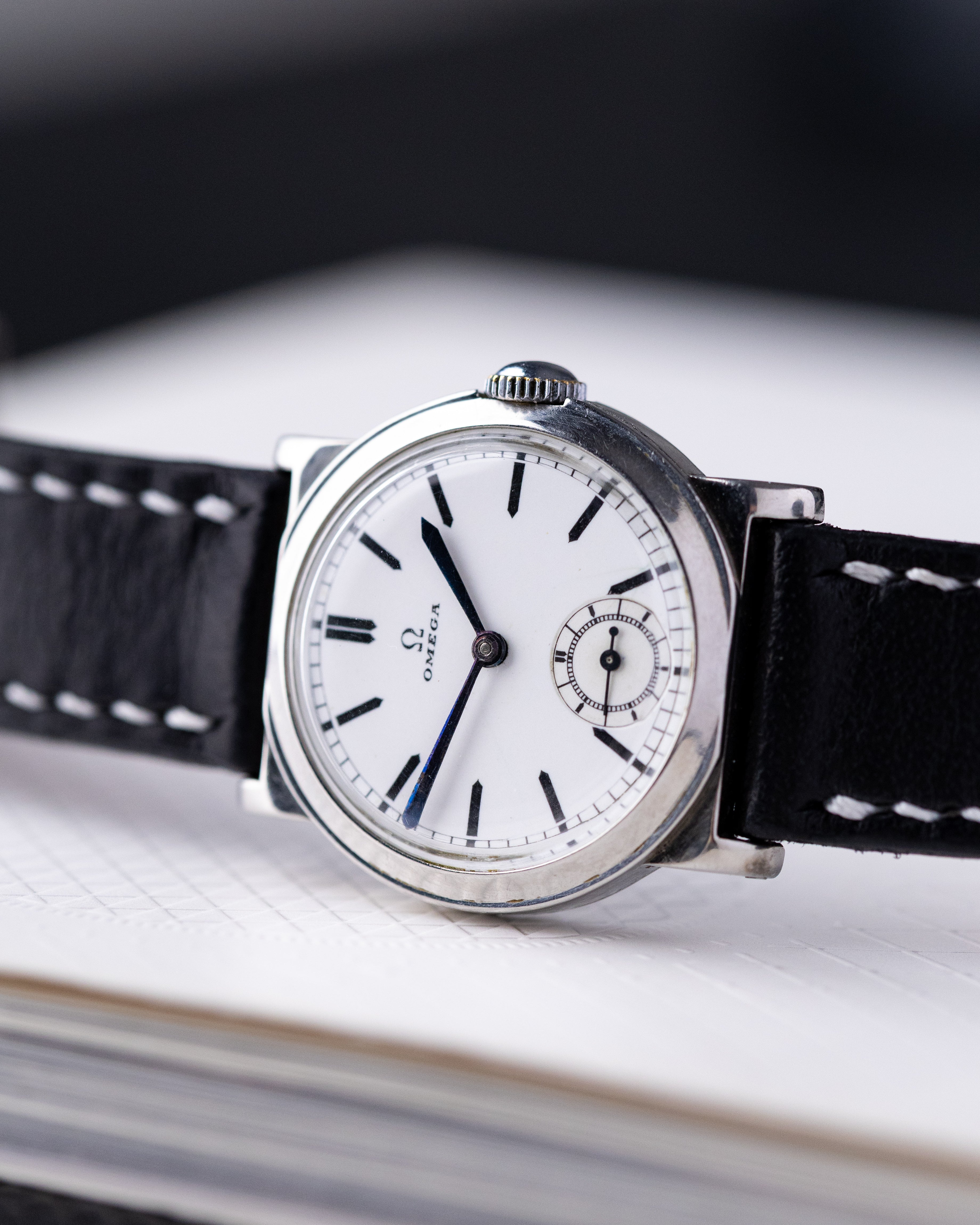 Vintage Omega Watch, Art Deco Style, Enamel dial , Cal. 26.5 SOB T2 - DuMarko