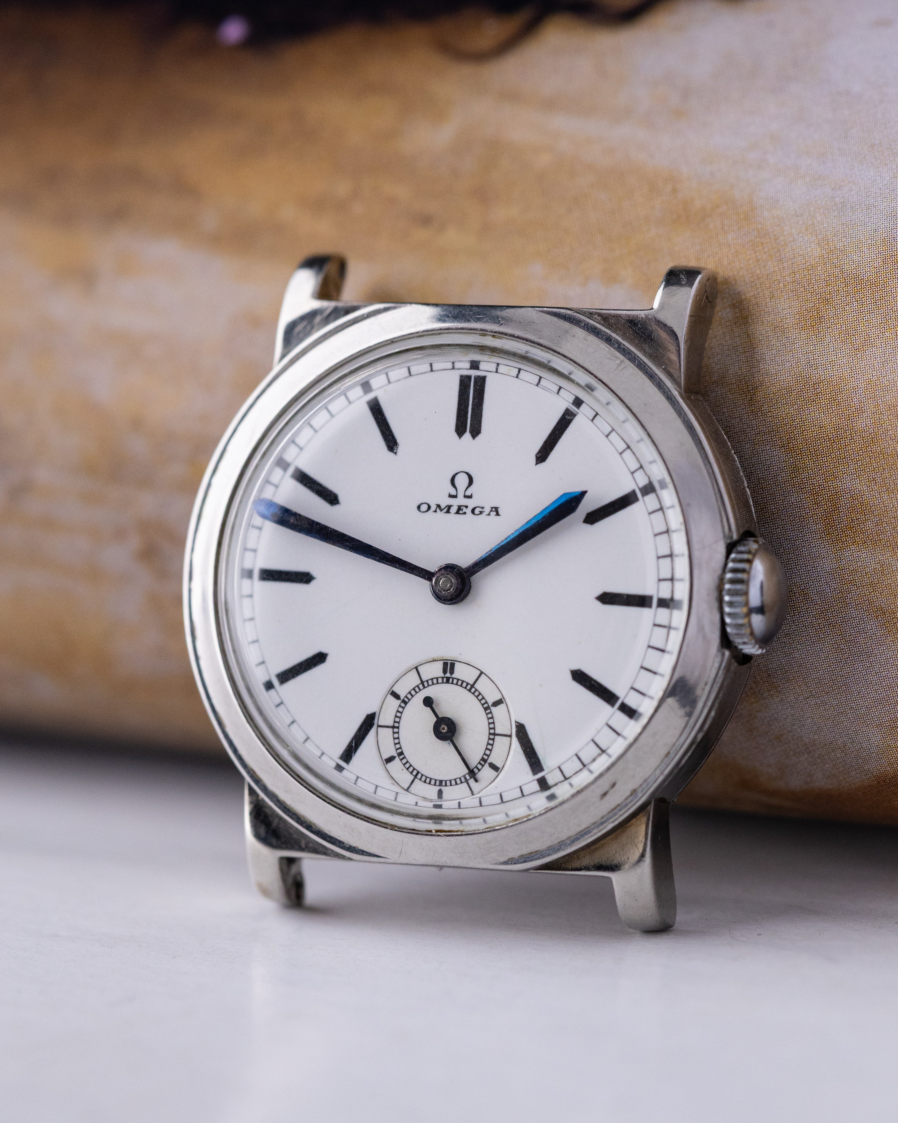 Vintage Omega Watch, Art Deco Style, Enamel dial , Cal. 26.5 SOB T2 - DuMarko