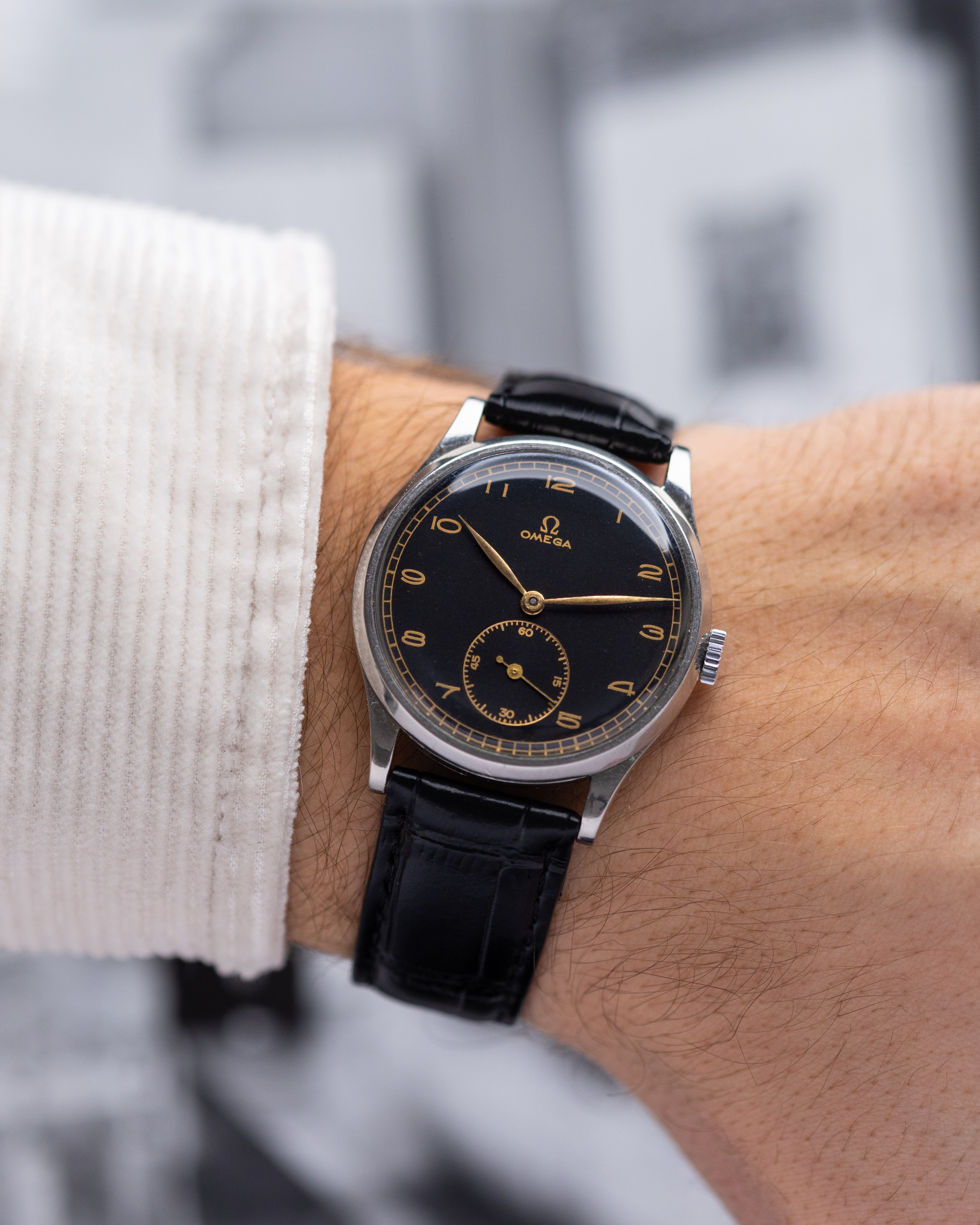 Vintage Omega Watch, Oversized case, Black Gilded Dial, Cal. 26.5 SOB T2 - DuMarko