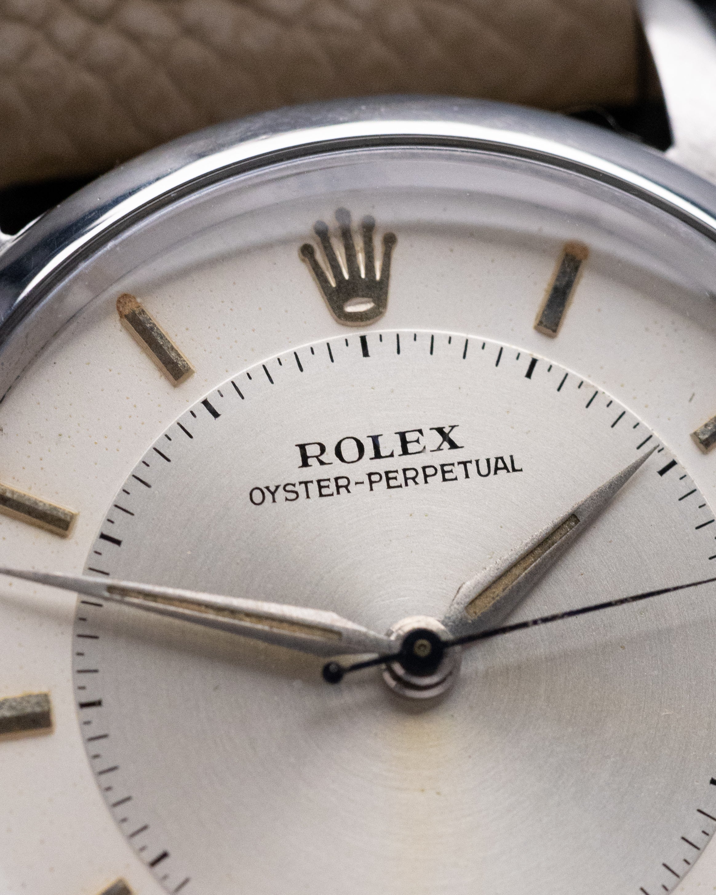 Vintage Rolex Oyster Perpetual, Ref. 6565/6552, Rare Two - Tone Dial, Vintage Swiss Watch Circa 1959 - DuMarko