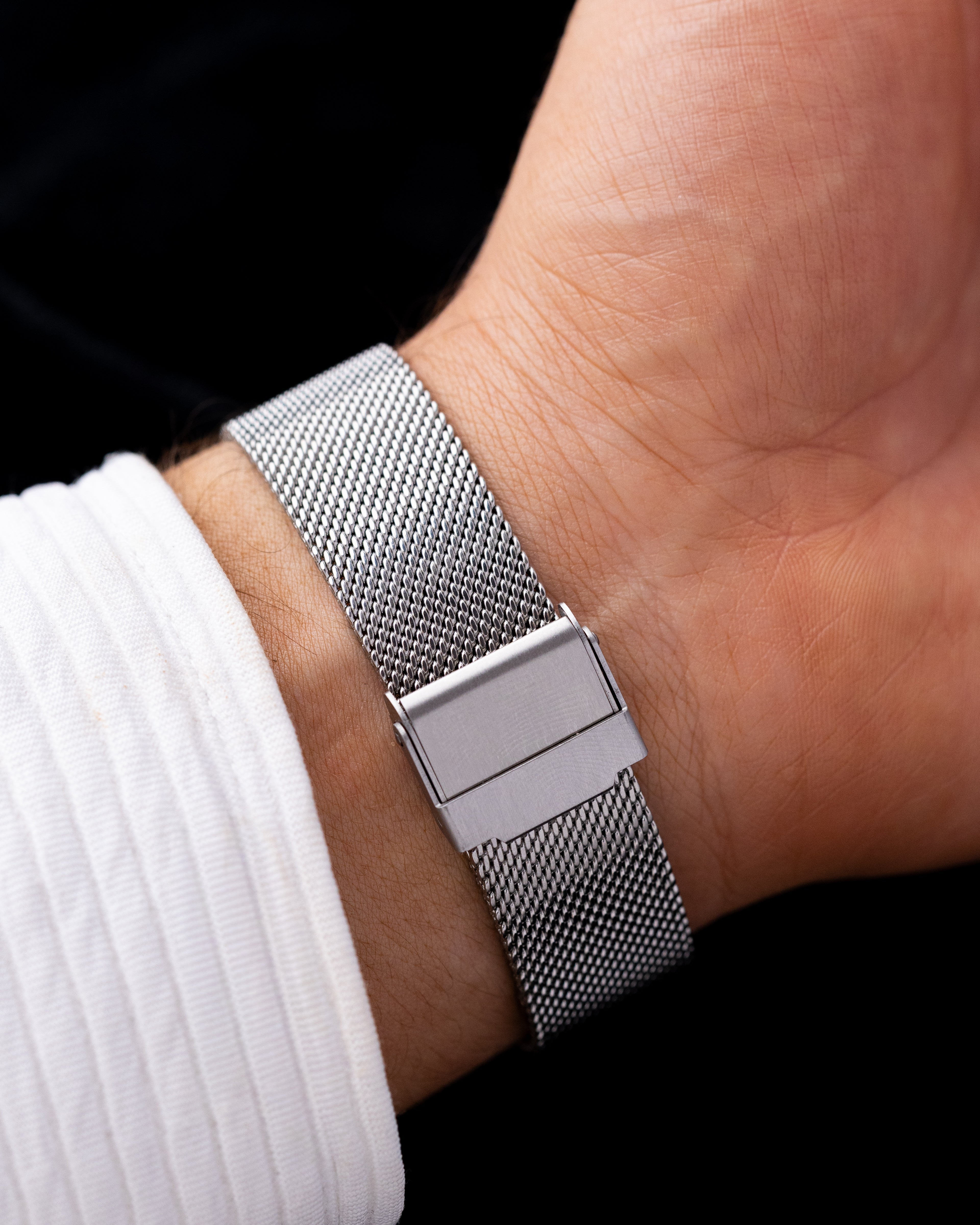 Vintage Slava Soviet Watch, Mechanical Cal. 2428 Blue Dial Day/Date from 1980s - DuMarko