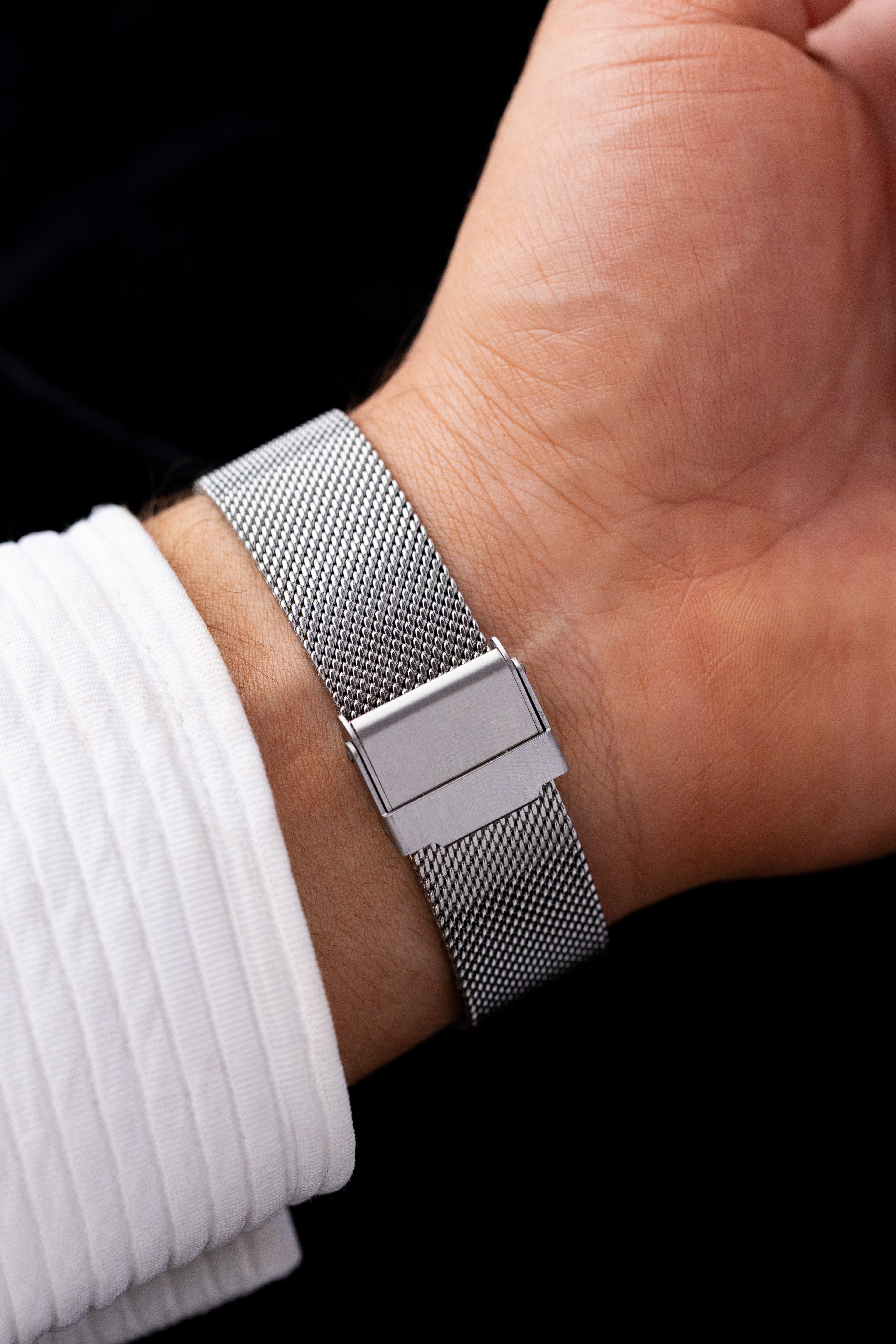 Vintage Slava Soviet Watch, Mechanical Cal. 2428 Blue Dial Day/Date from 1980s - DuMarko