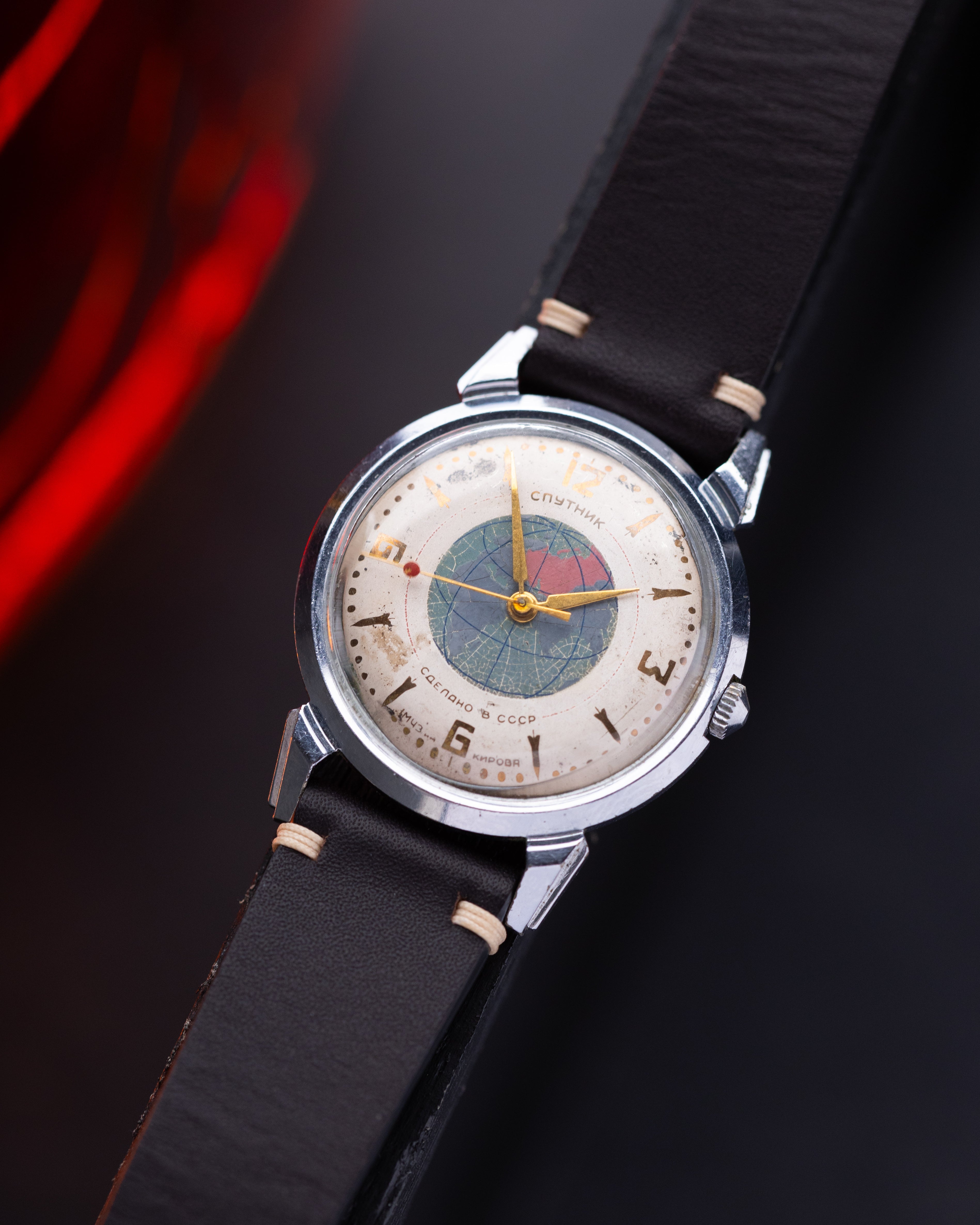 Vintage Soviet Watch 1MCHZ KIROVSKIE from 1960's - VintageDuMarko