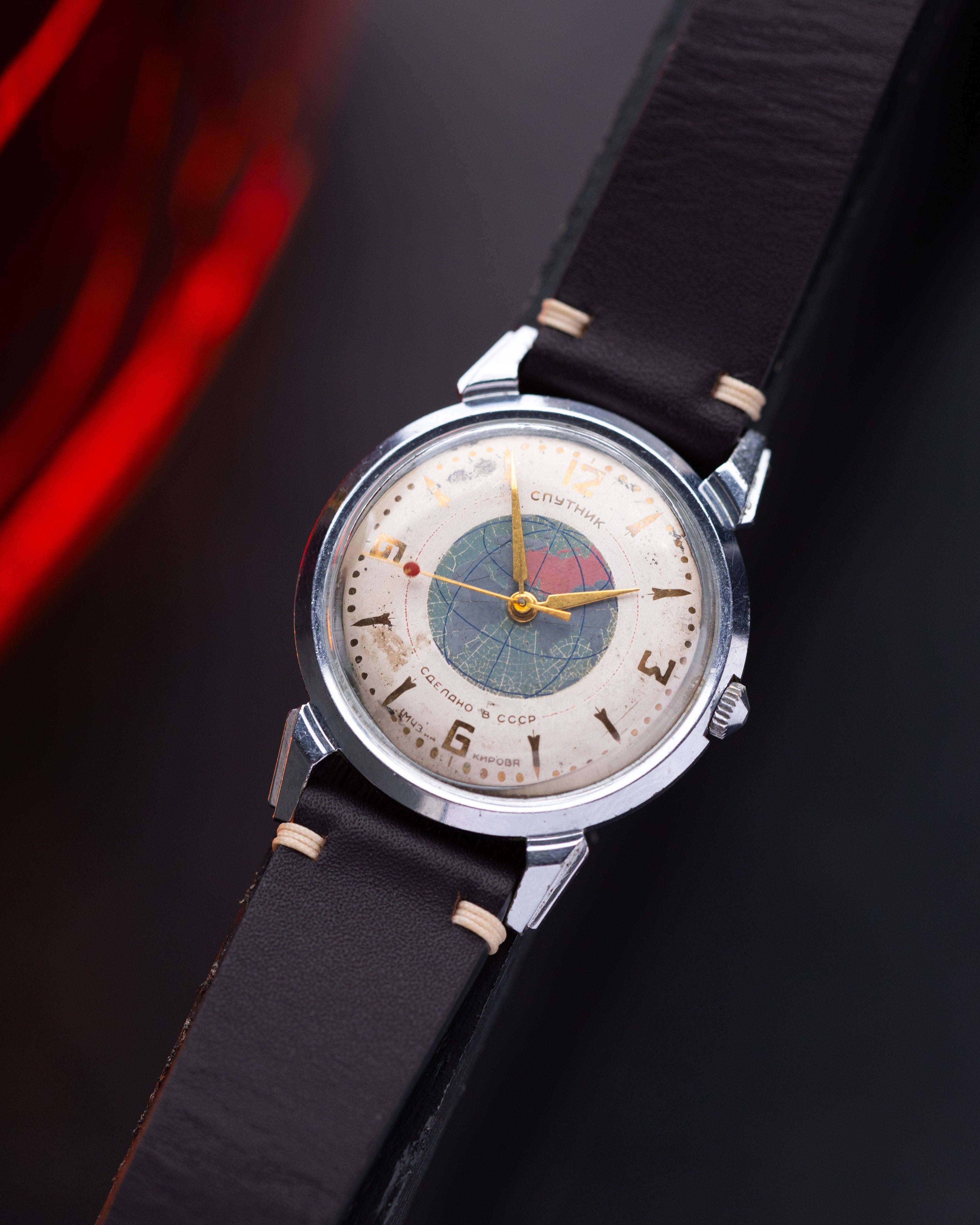 Vintage Soviet Watch 1MCHZ KIROVSKIE from 1960's - VintageDuMarko