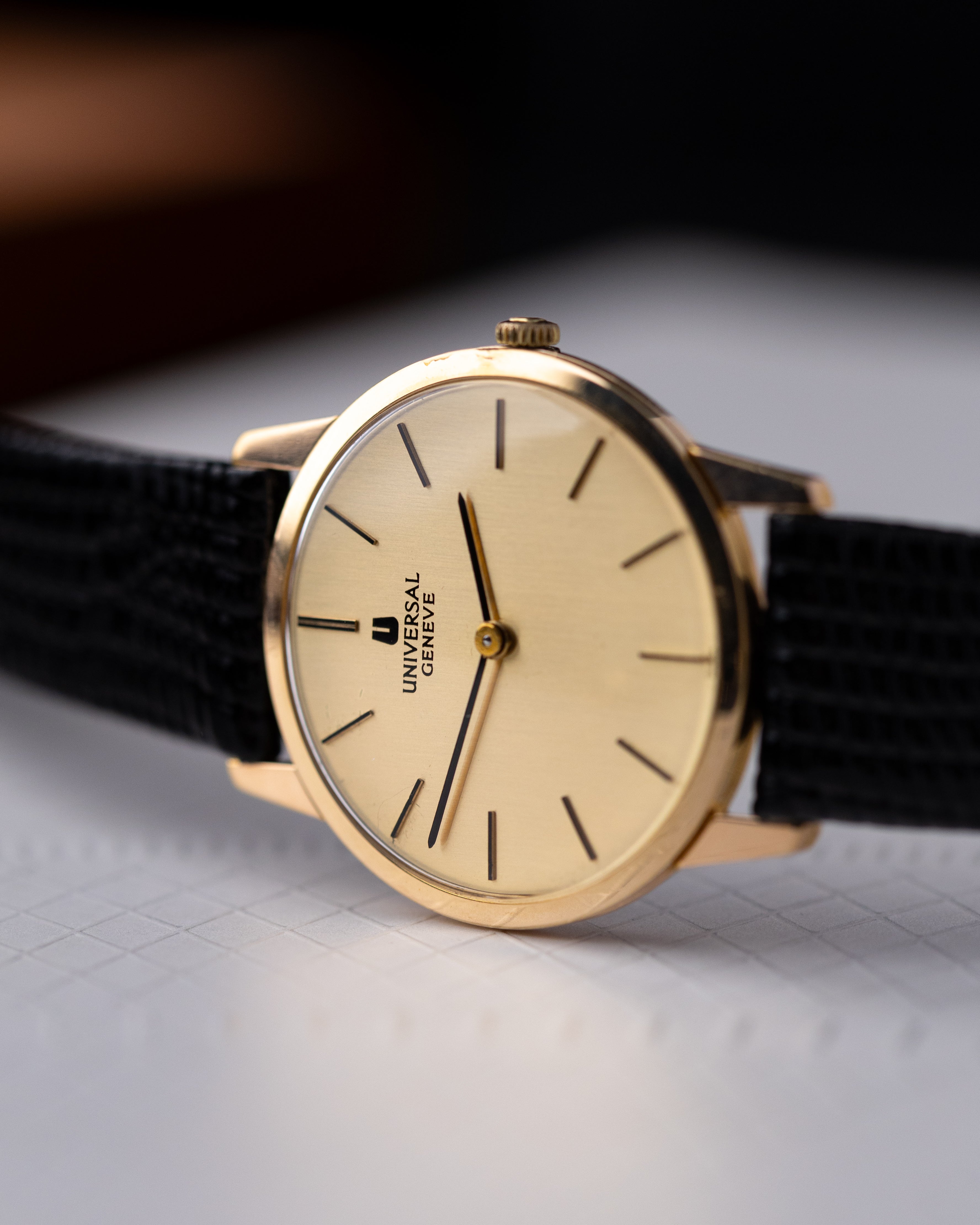 Vintage Universal Genève, Coin - edge case, Ref. 542101, Cal. 1 - 42 from 1970's - DuMarko