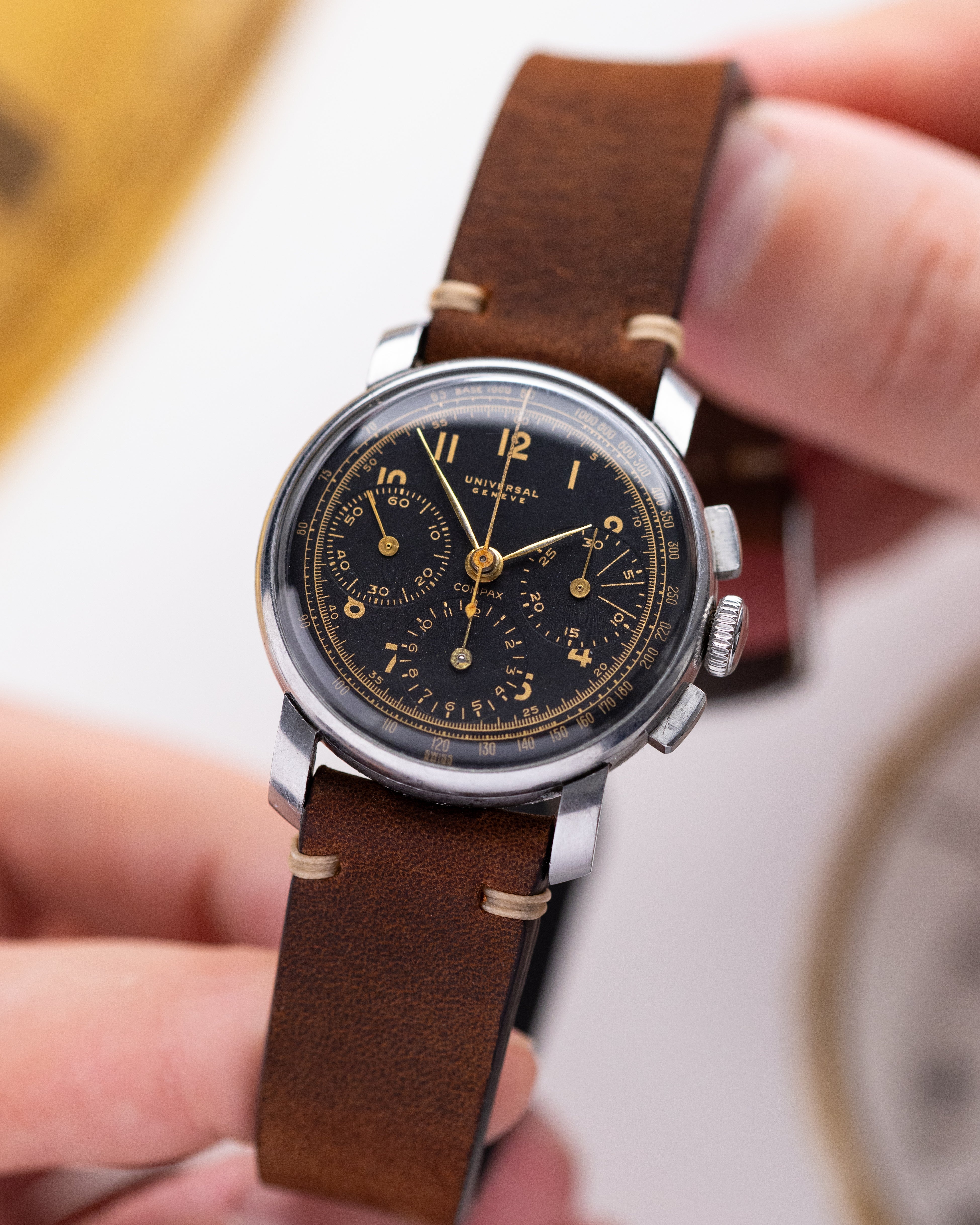 Vintage Universal Genève Compax, Chronograph, Triple Calendar, Cal. 283 from 1940's - DuMarko