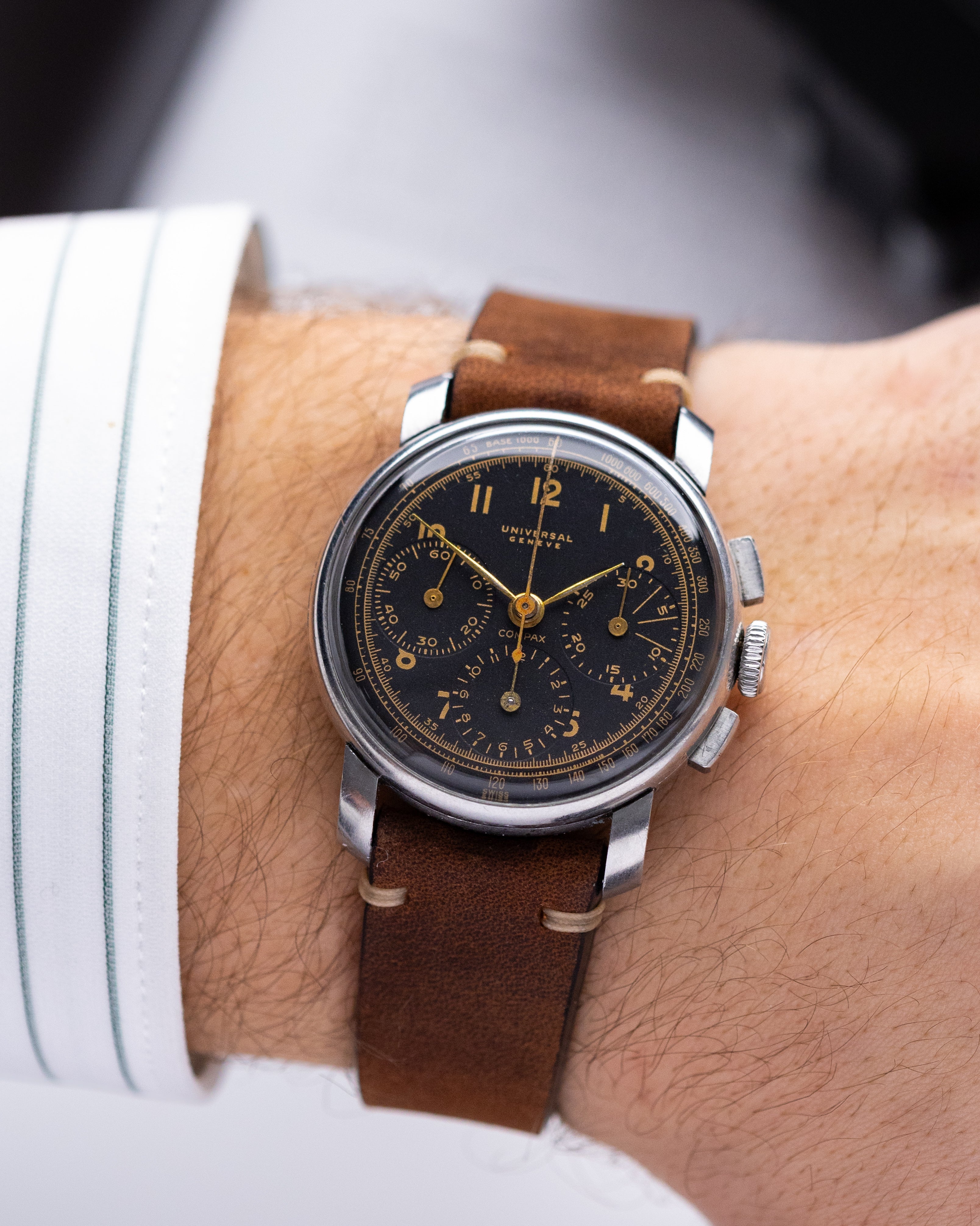 Vintage Universal Genève Compax, Chronograph, Triple Calendar, Cal. 283 from 1940's - DuMarko