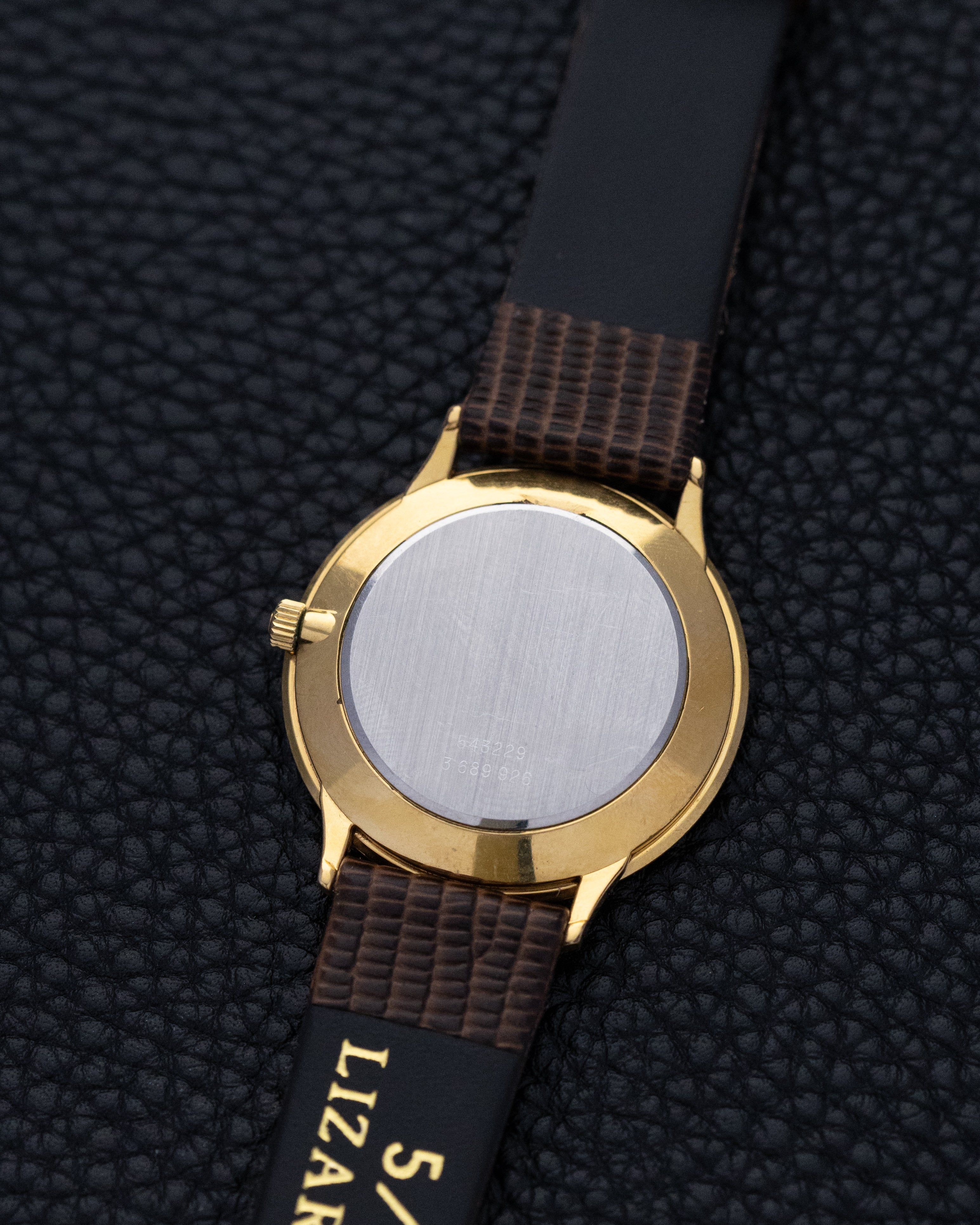 Vintage Universal Genève Dress Watch, Quartz, Extra Slim Gold - plated Case from 1980's - DuMarko