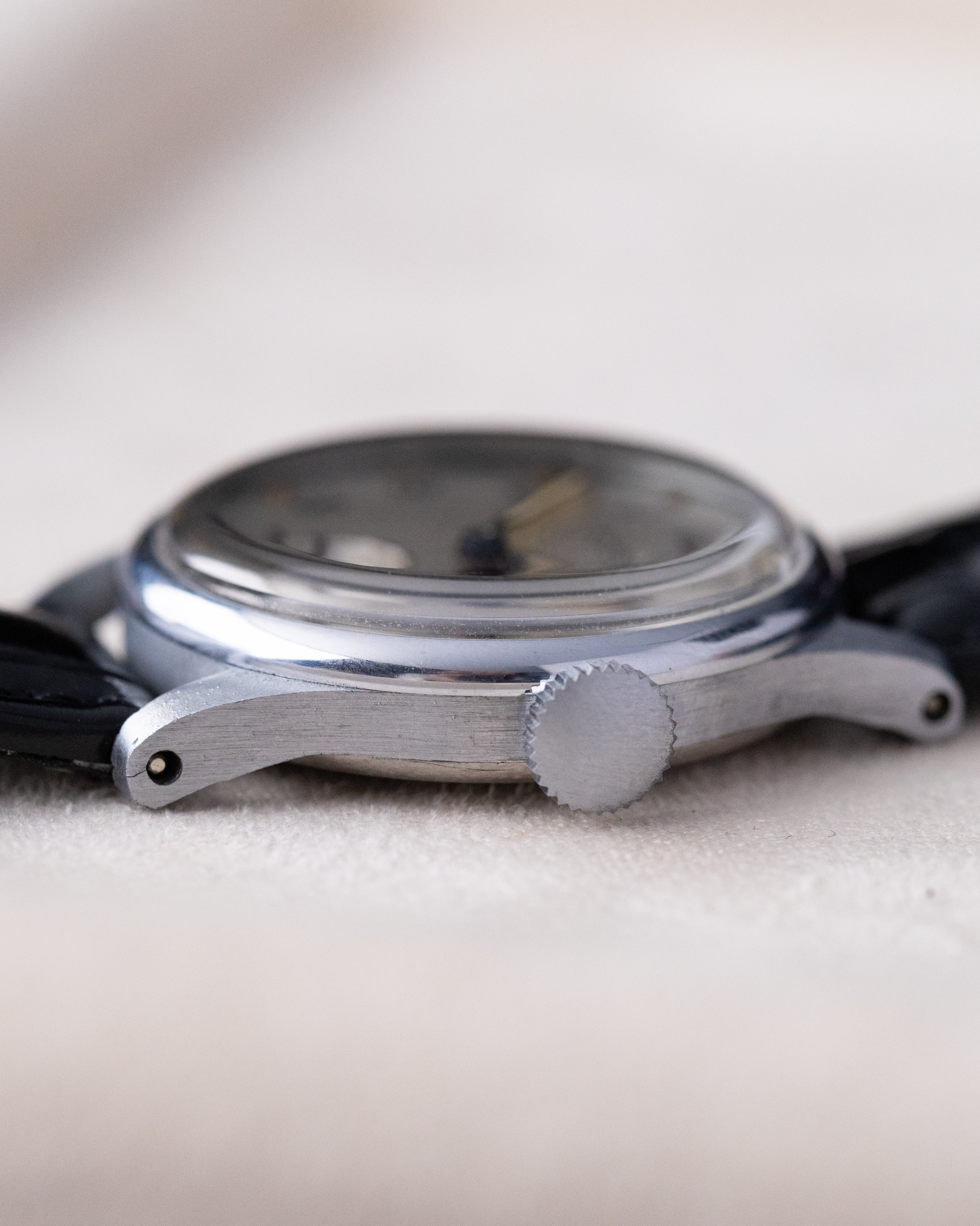 Vintage Universal Genève, Military Swiss Watch, Cal. 262 from 1940's - DuMarko