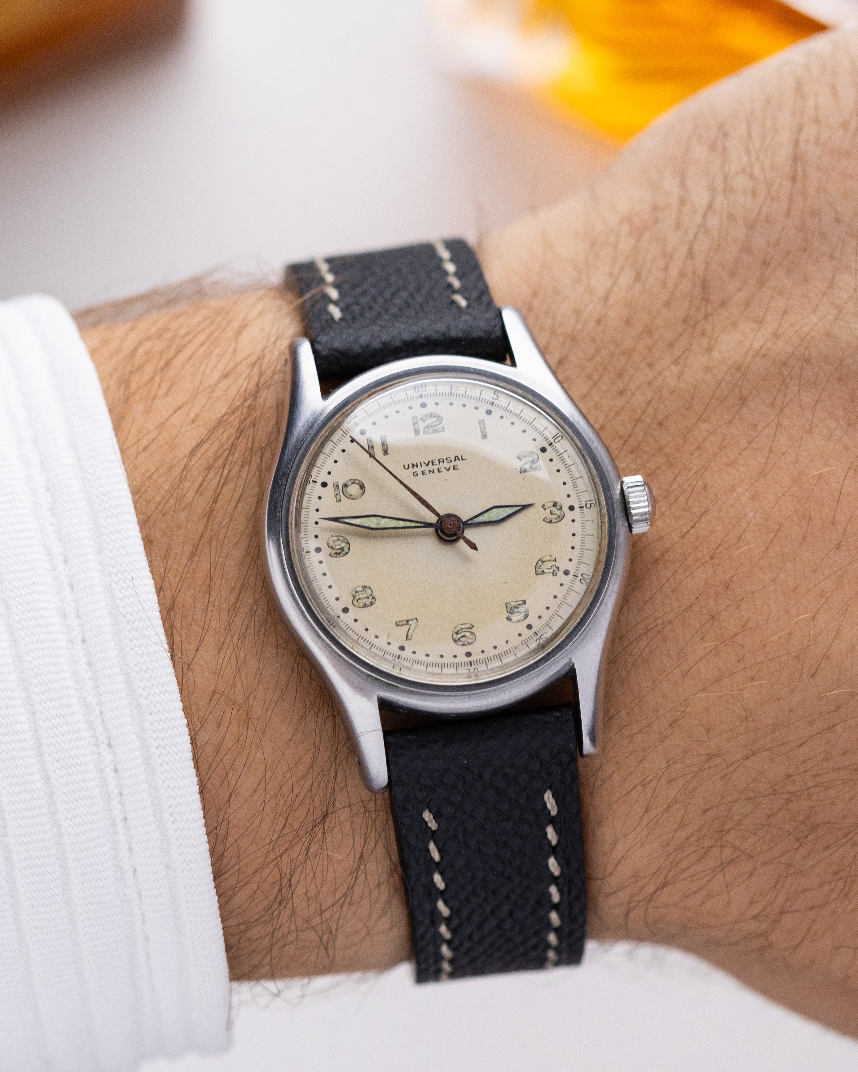 Vintage Universal Genève, Ref. 20505, radium Dial WWII Era Military Watch Cal. 262 from 1945 - DuMarko