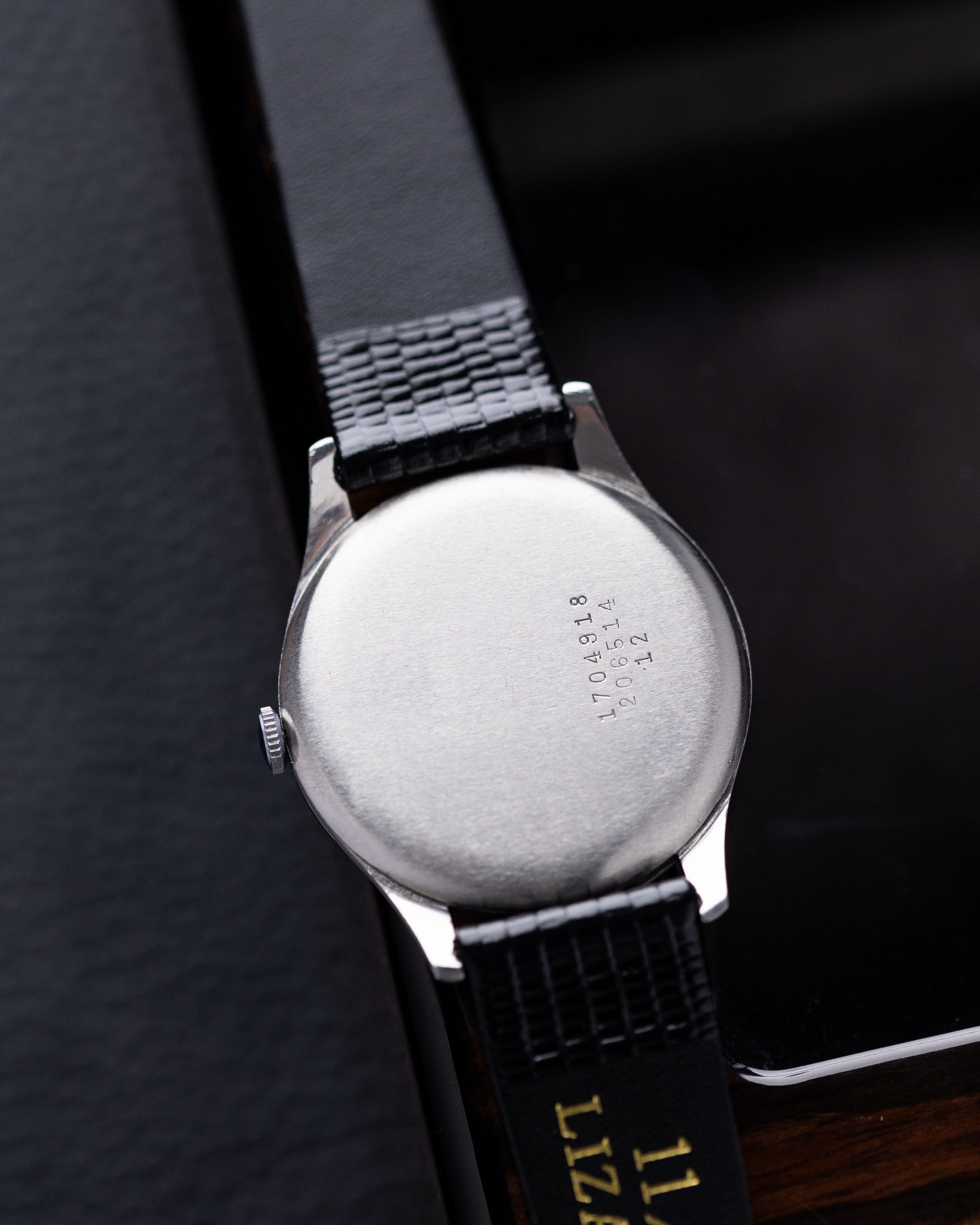 Vintage Universal Genève, Swiss Made, Black Honeycomb Dial, Cal. 332 from 1950's - DuMarko