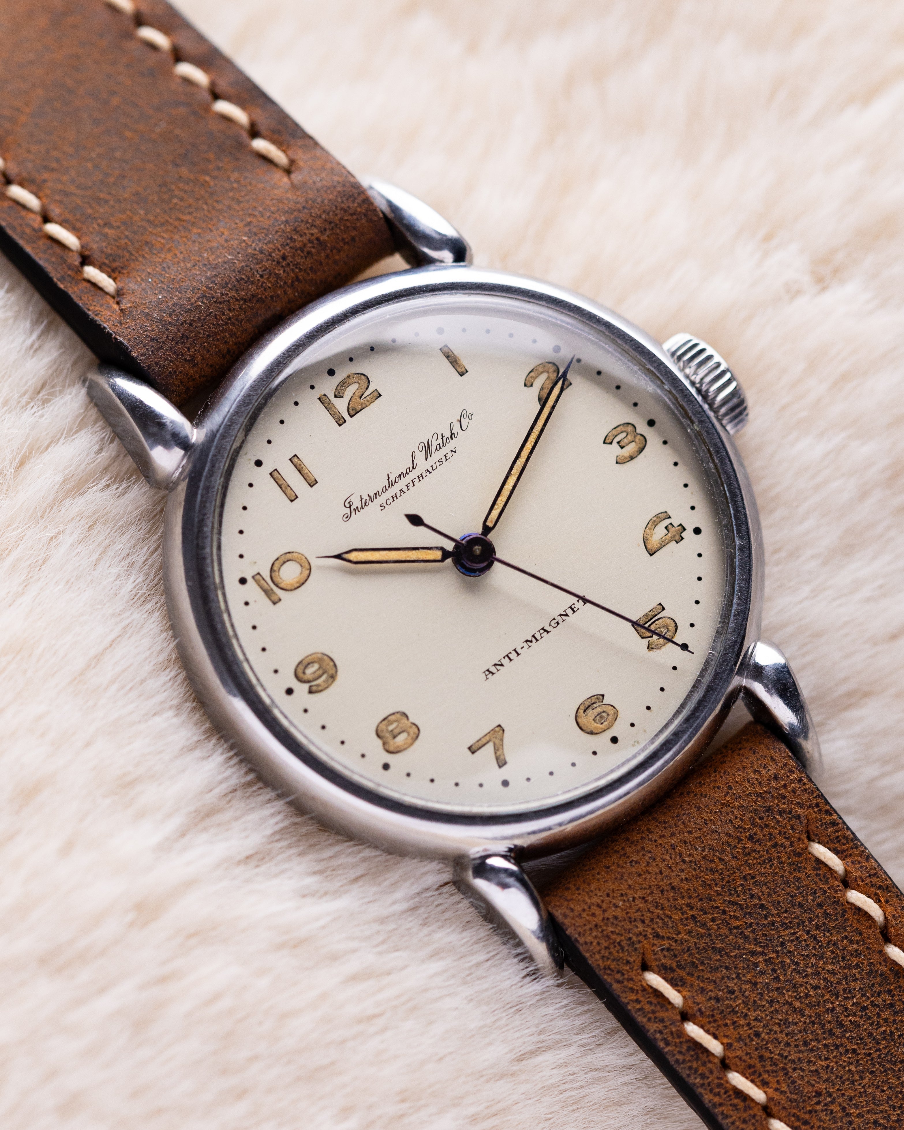 Vintage watch IWC, International Watch Co Schaffhausen, Cal. 60, Teardrop case, Swiss watch - DuMarko