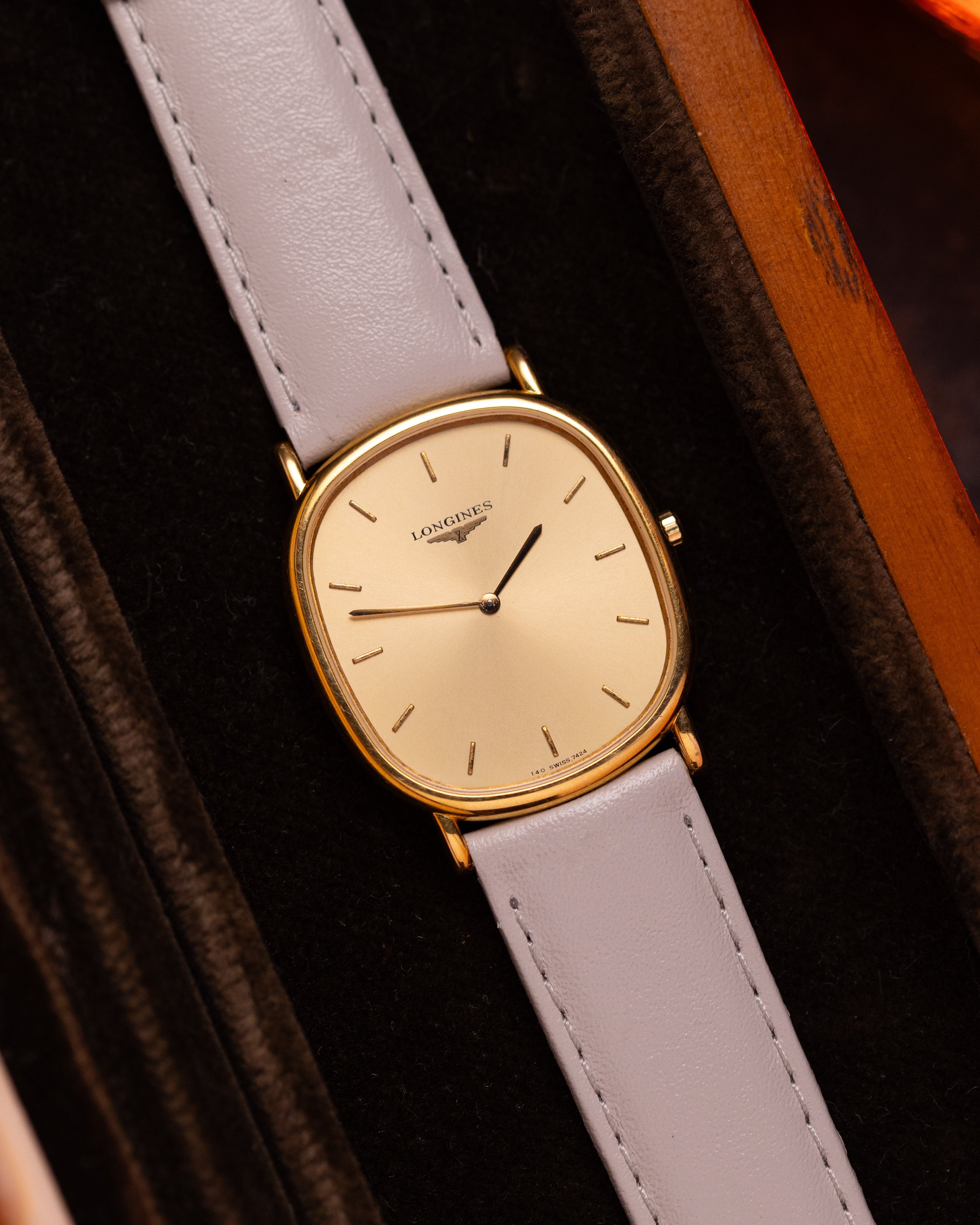 Vintage watch "Longines" Quartz Art Deco from 1990s, 18K Gold Plated - VintageDuMarko