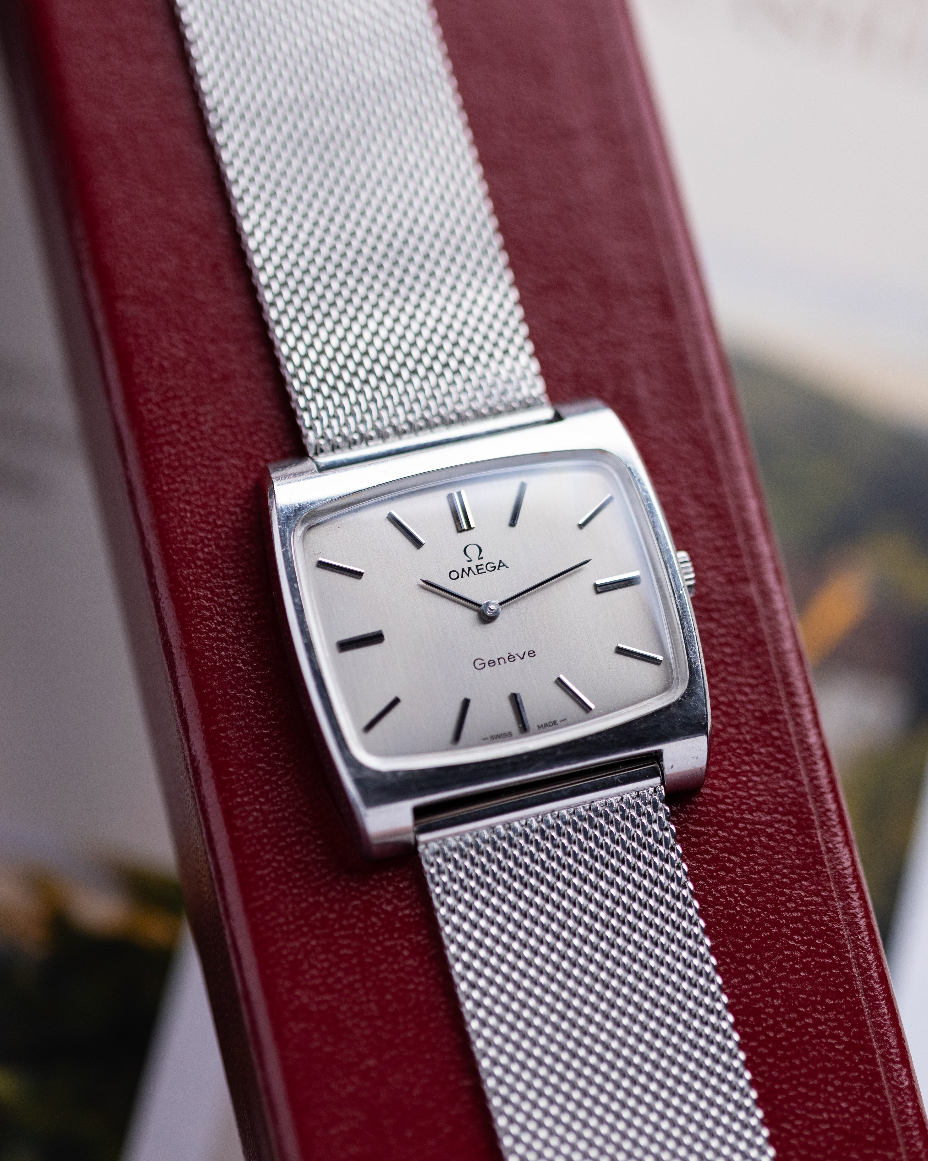 Vintage watch Omega Genève "TV" Oversize Case, Cal. 620, Vintage Swiss watch - DuMarko