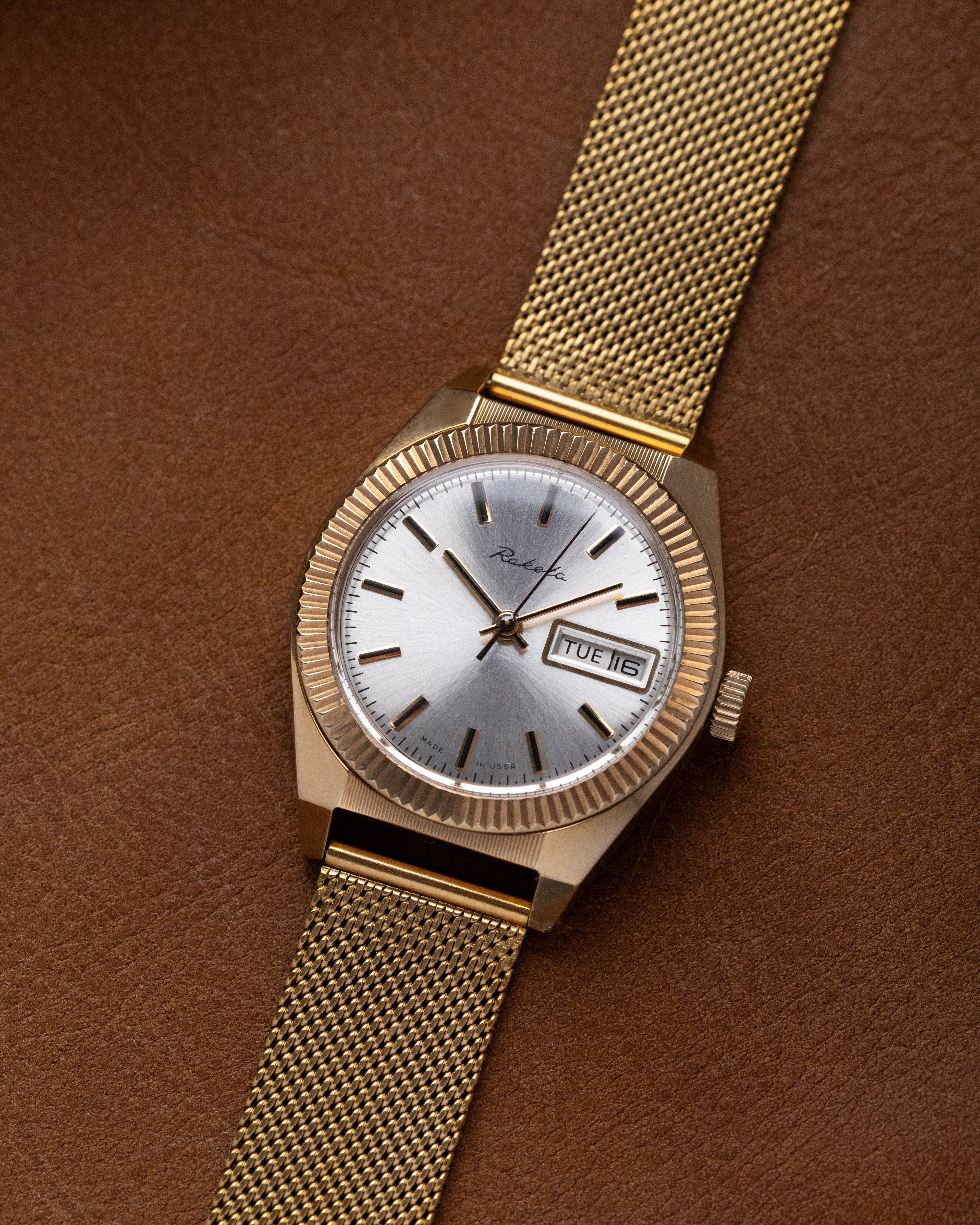 Vintage watch "Raketa" Fluted Bezel, Tudor Style, Made in USSR - DuMarko