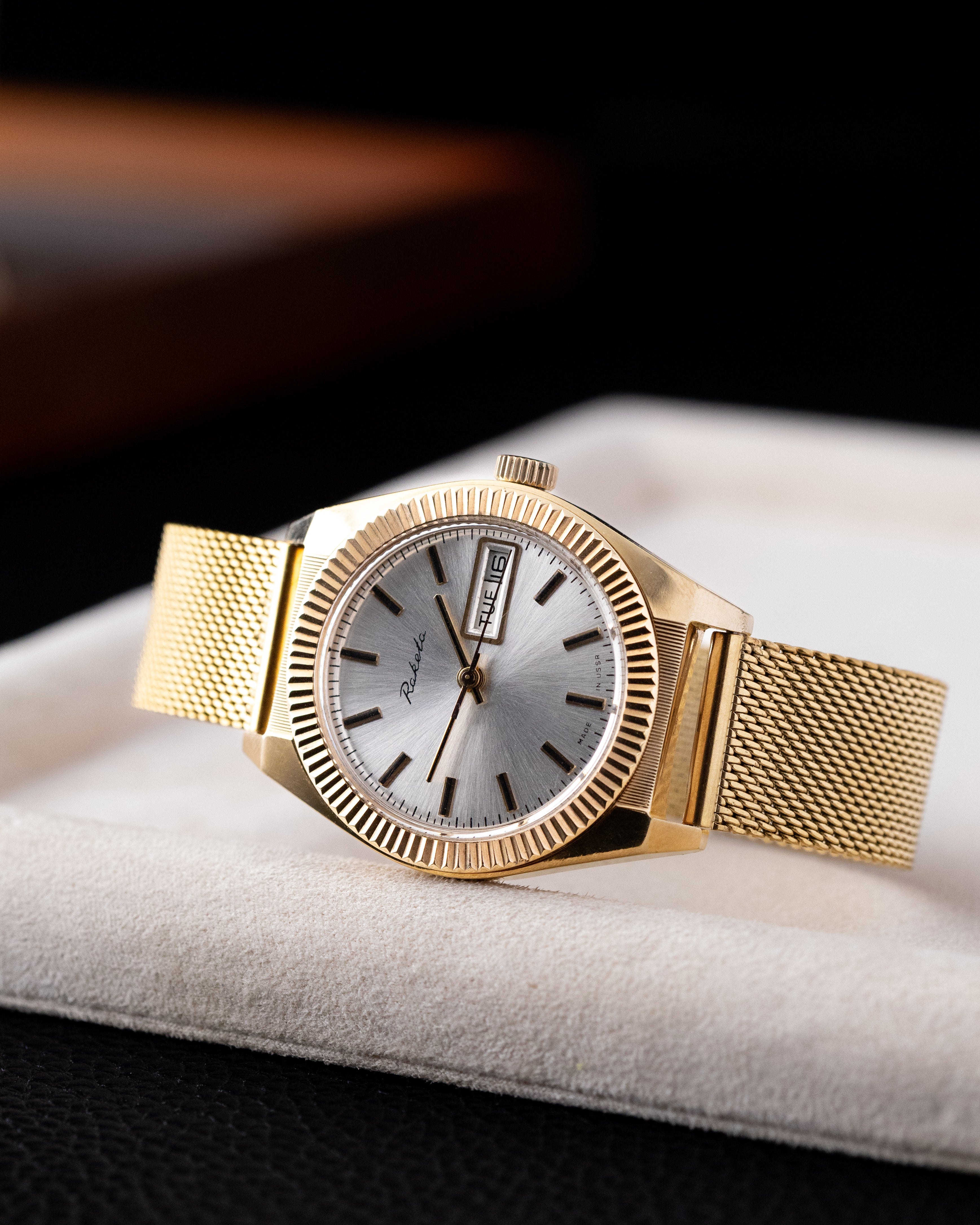 Vintage watch "Raketa" Fluted Bezel, Tudor Style, Made in USSR - DuMarko