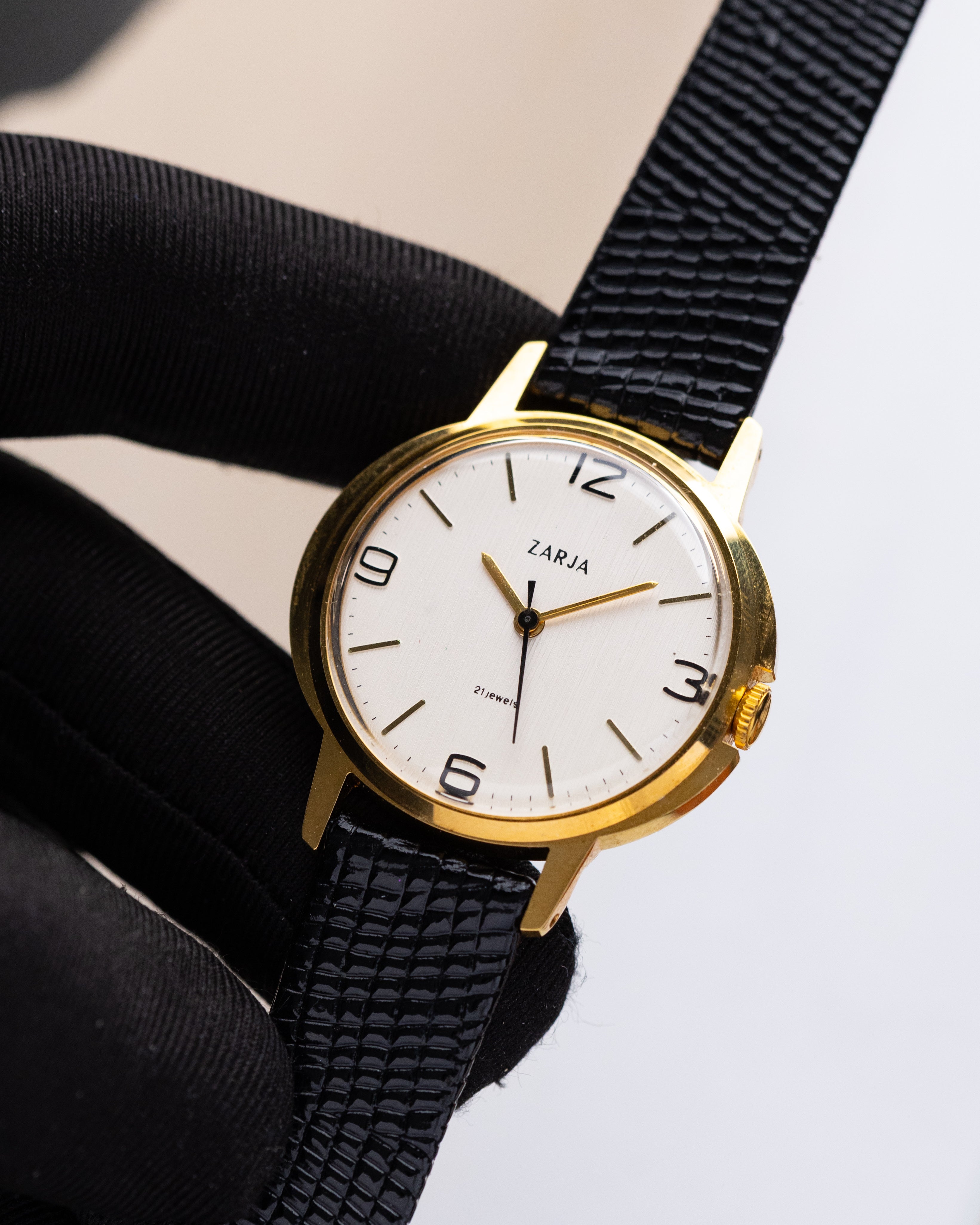 Zaria Vintage Soviet Dress NOS Watch, Linen Dial from 1970’s - DuMarko