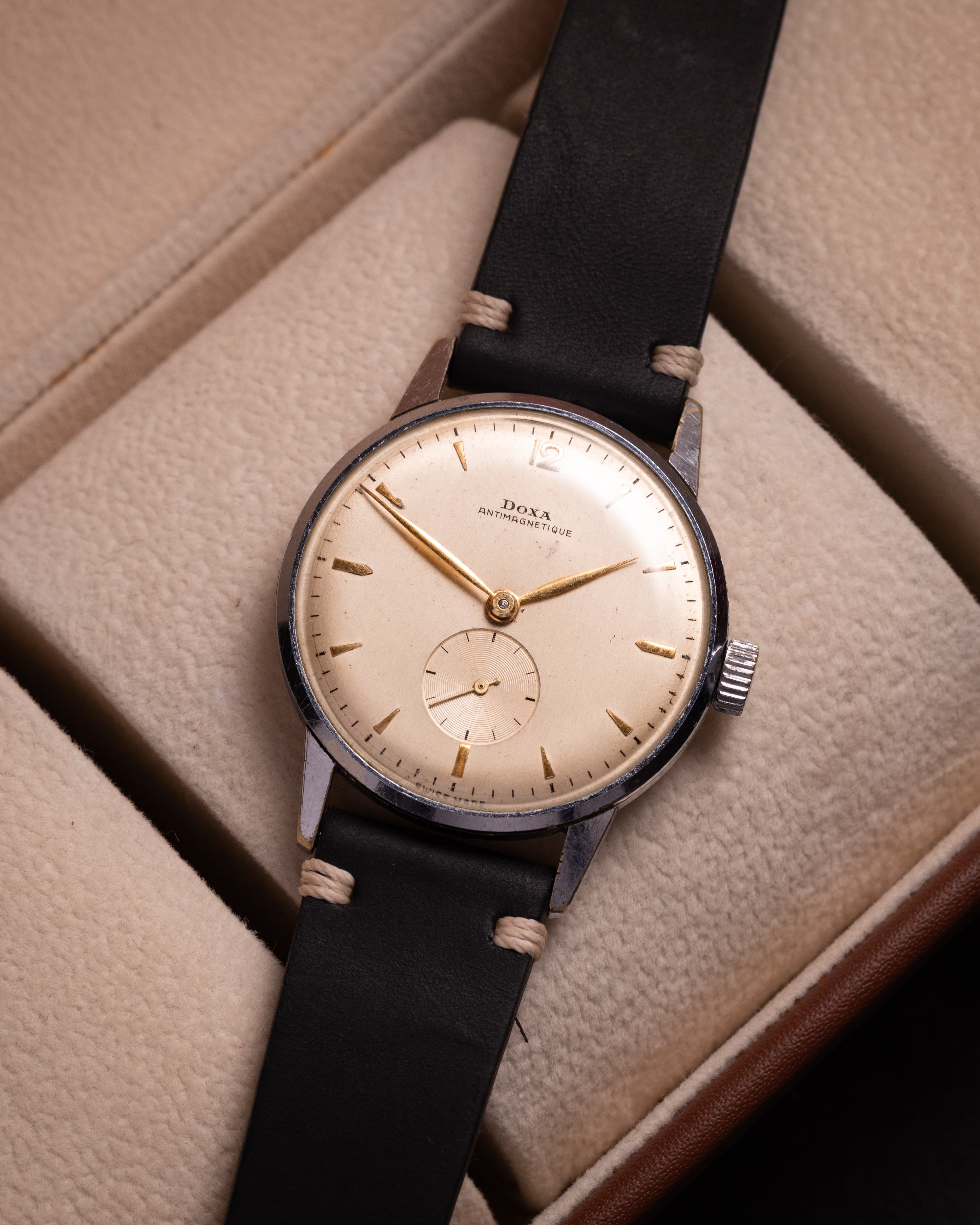 "Doxa Calatrava" Vintage Watch, Original military watch - VintageDuMarko