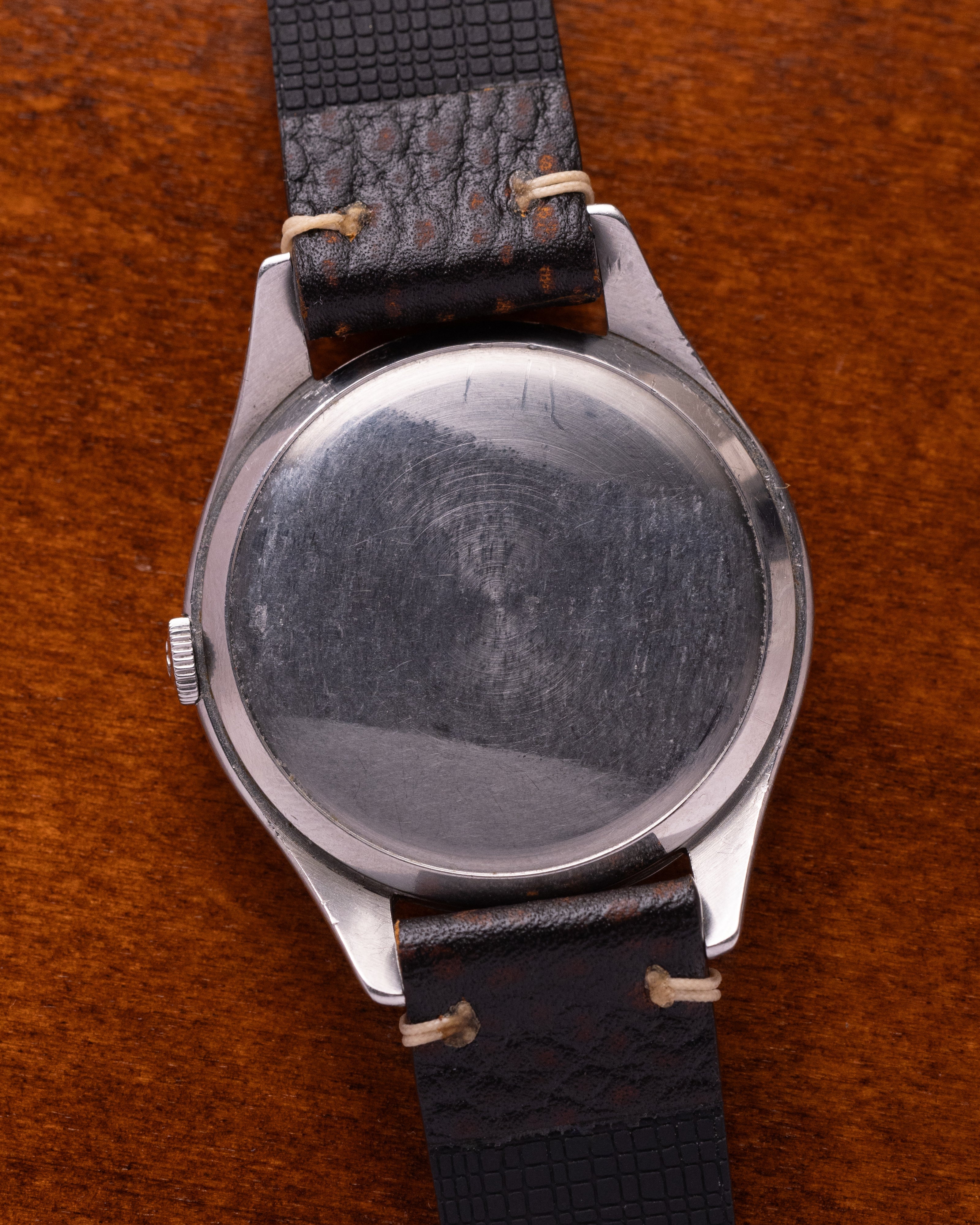 Luxe Omega Jumbo Watch from 1950's - Rare Swiss Watch for Collection - VintageDuMarko