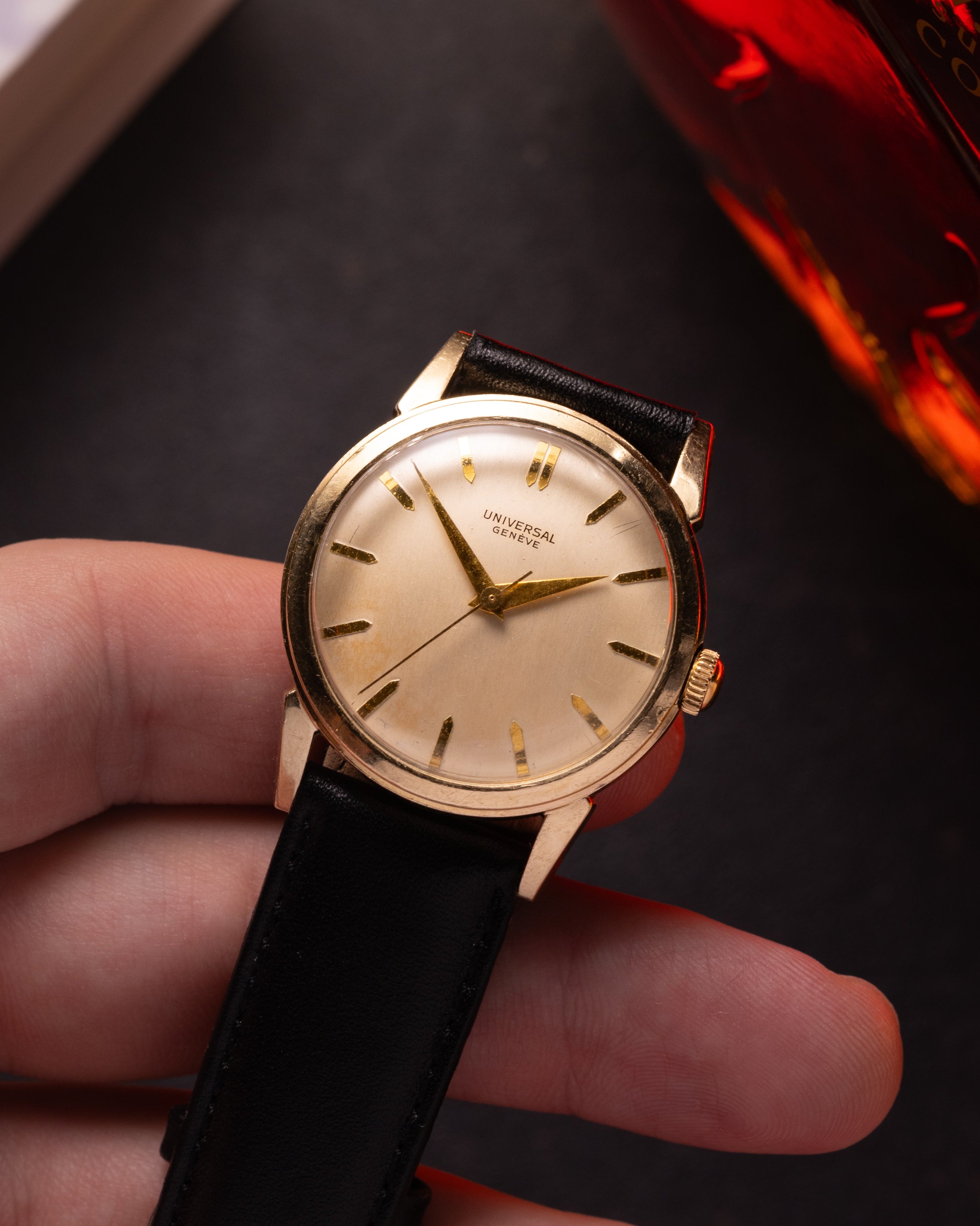 Luxury Vintage Universal Geneve watch, 10K Gold Filled - VintageDuMarko
