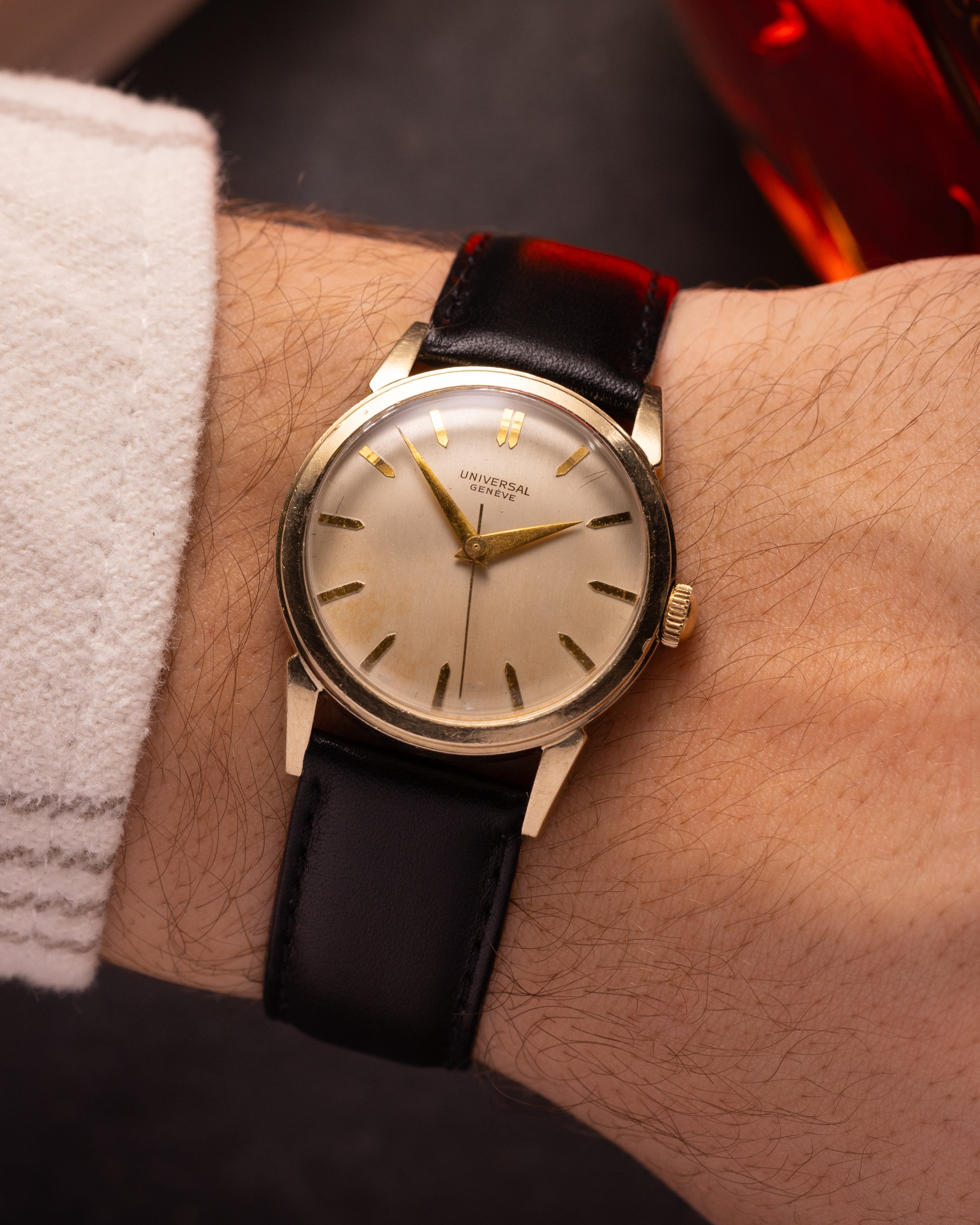 Luxury Vintage Universal Geneve watch, 10K Gold Filled - VintageDuMarko