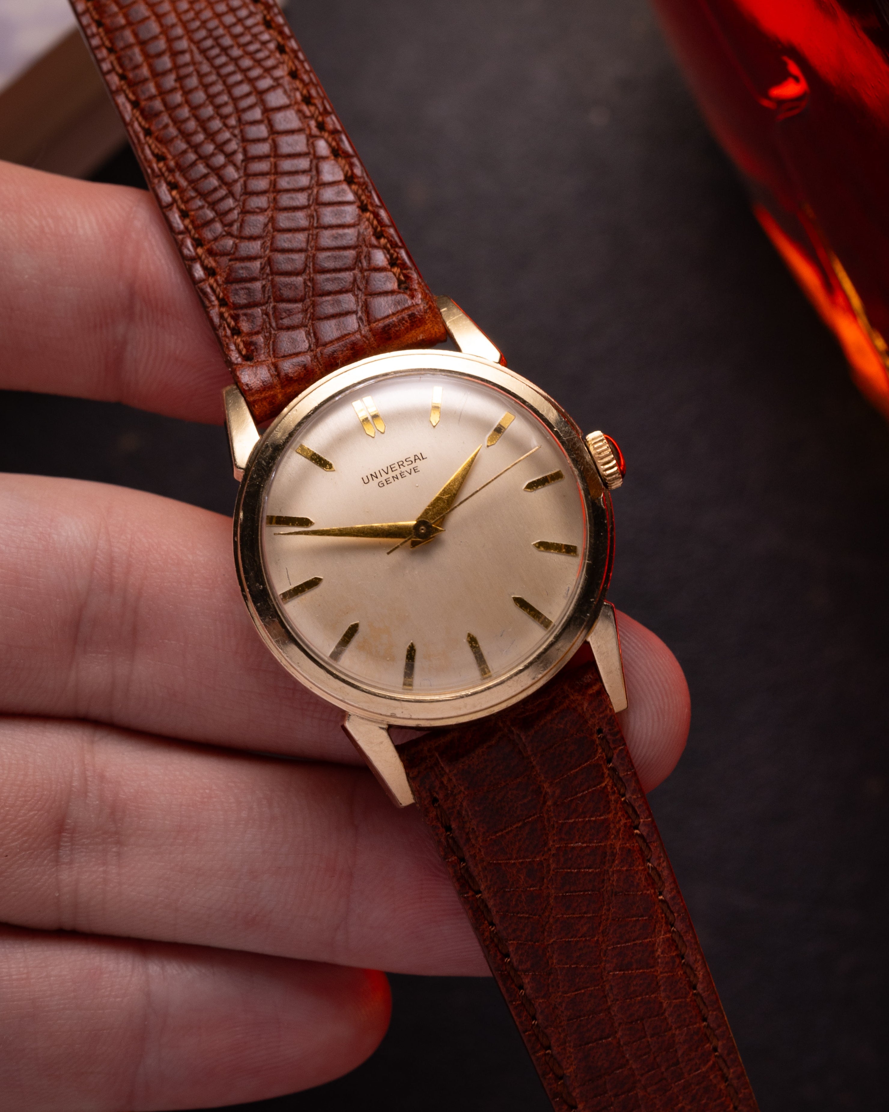 Luxury Vintage Universal Geneve watch, 10K Gold Filled - VintageDuMarko