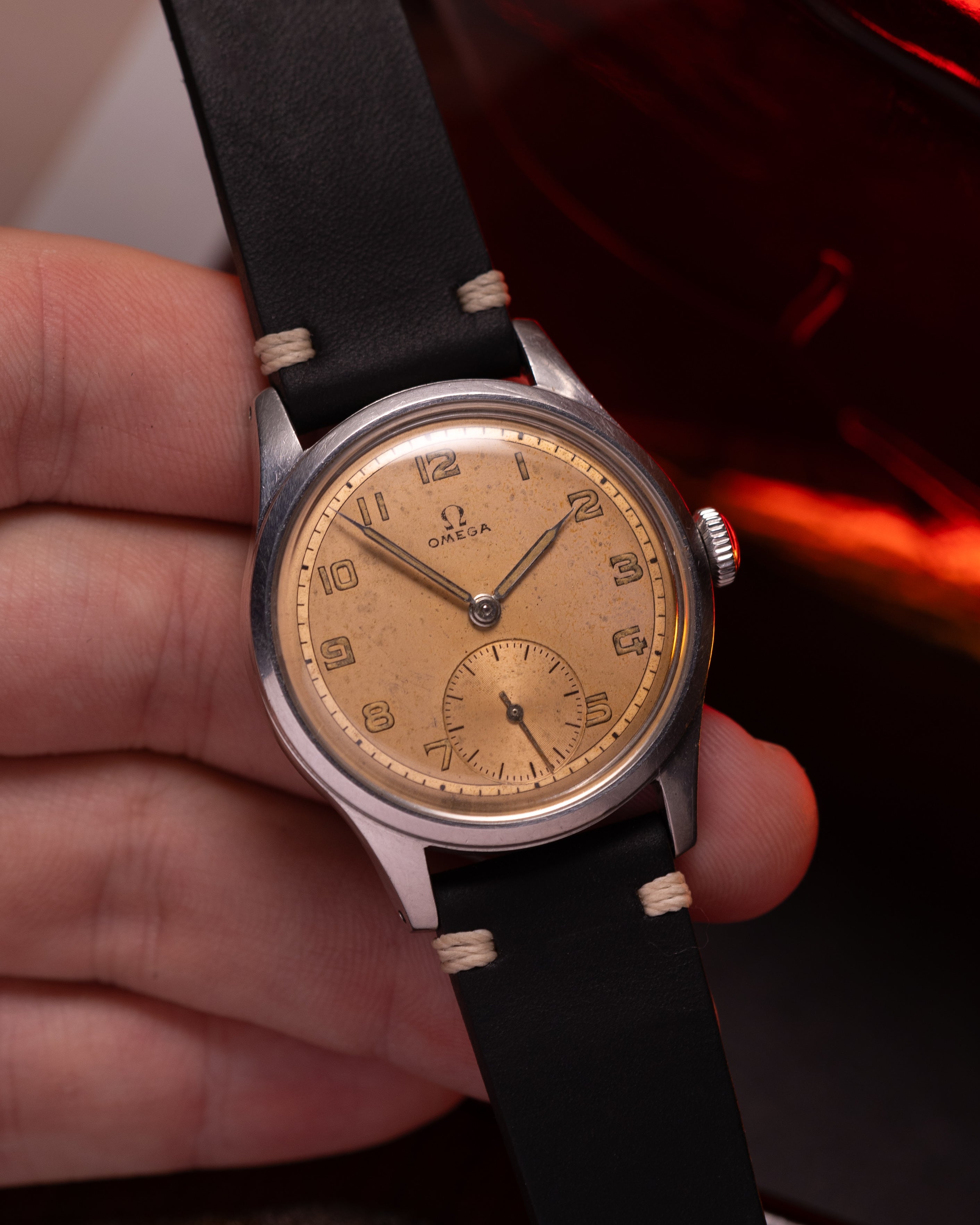 "Omega" Vintage Stainless Steel Watch, Patina Salmon Dial - VintageDuMarko