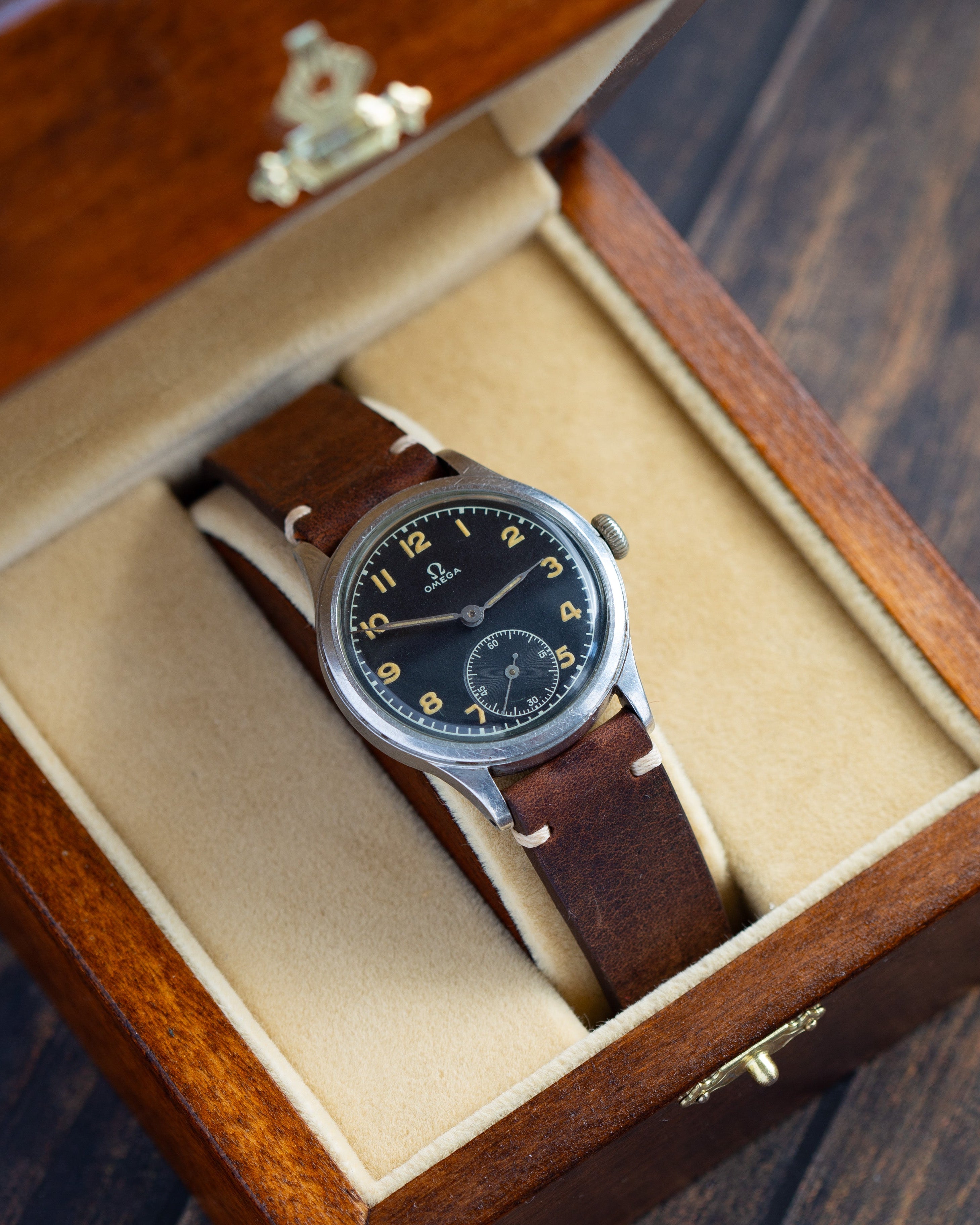 Rare Military Omega Watch - Swiss Premium Watch from 1940s - VintageDuMarko