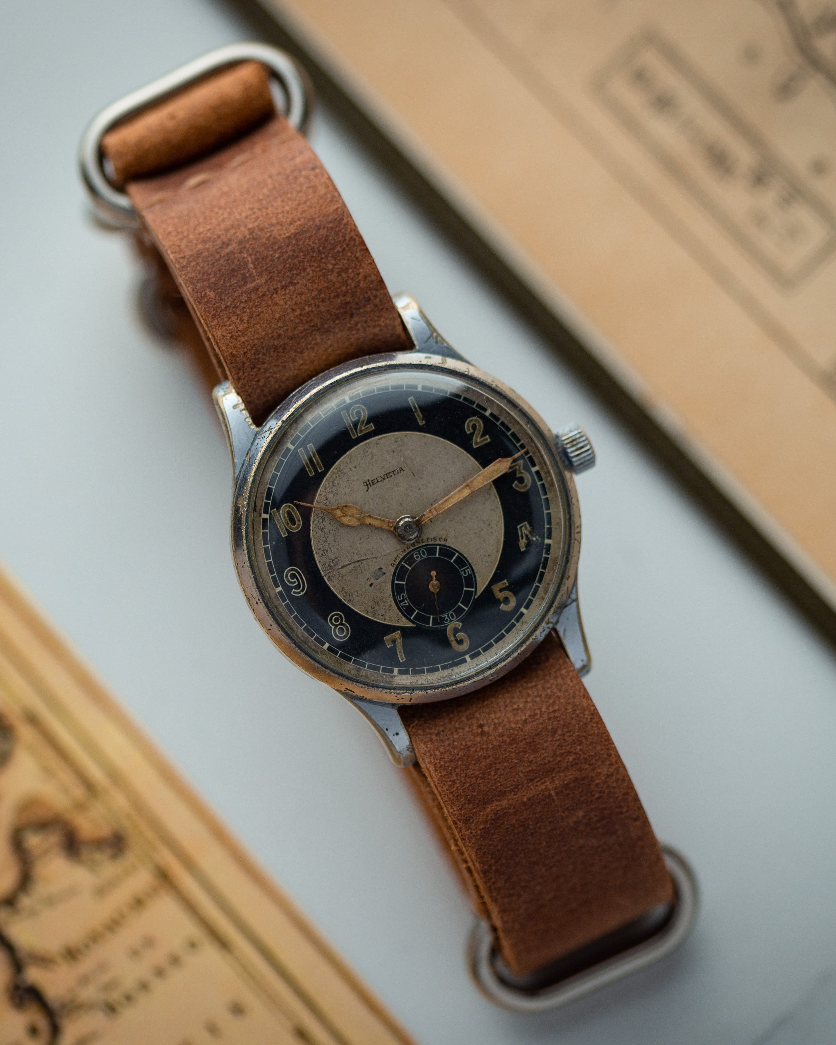 Rare Pilot Helvetia watch, Military watch WW2, Swiss made - VintageDuMarko