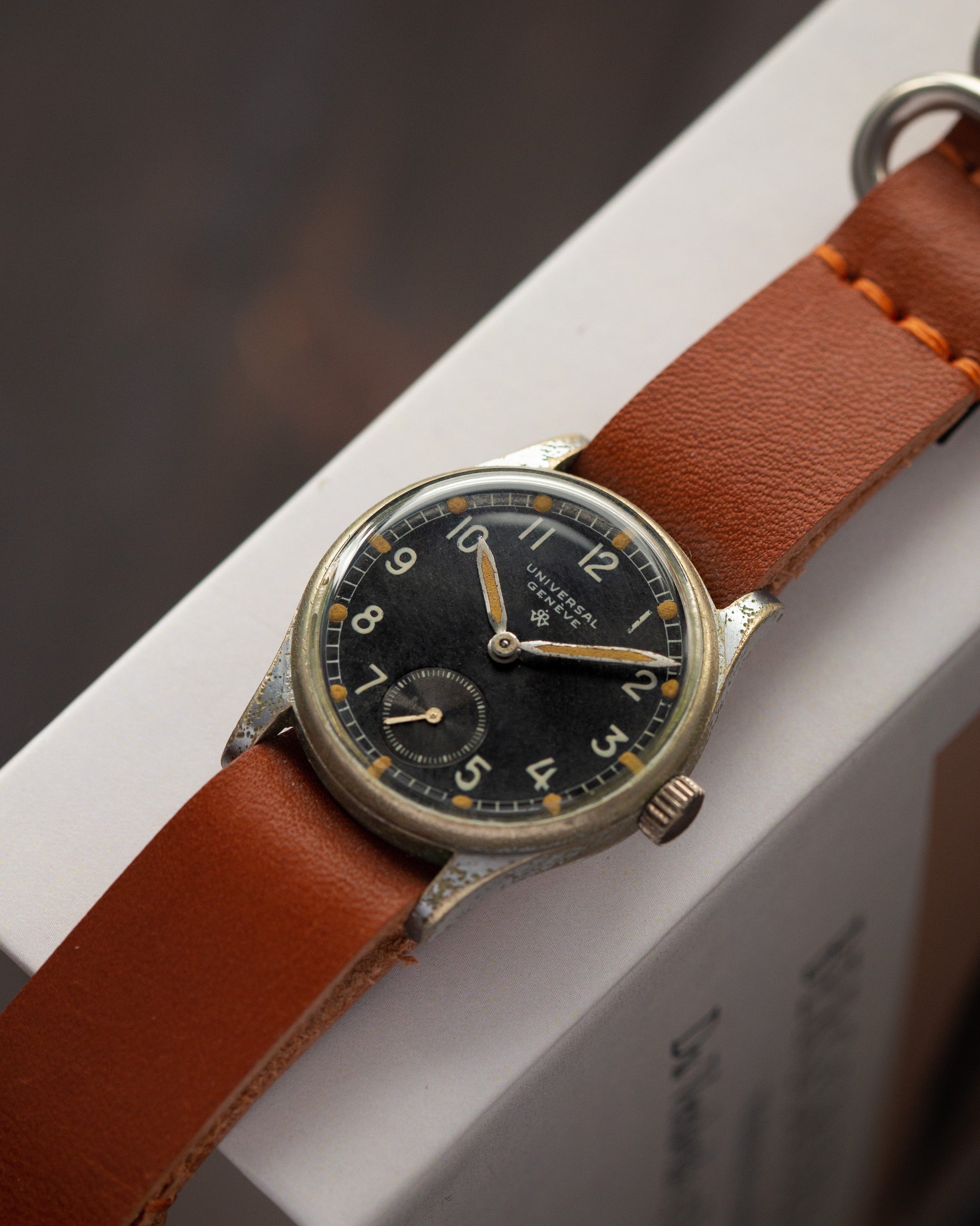 Rare Vintage "Universal Geneve" WW2 watch, Swiss Military watch - VintageDuMarko