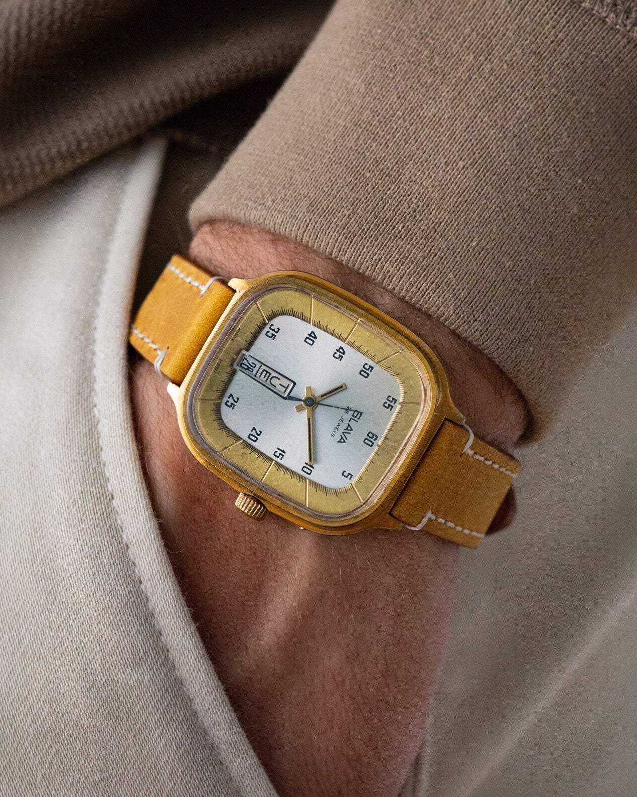 Rare Watch "Slava Fridge", Soviet Watch for Collection - VintageDuMarko