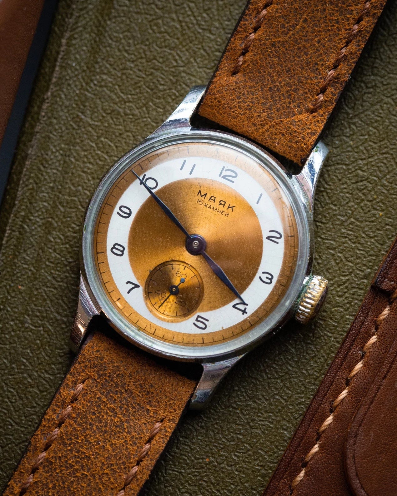 Soviet Watch «Pobeda Mayak» - Mechanical Rare Watch - VintageDuMarko