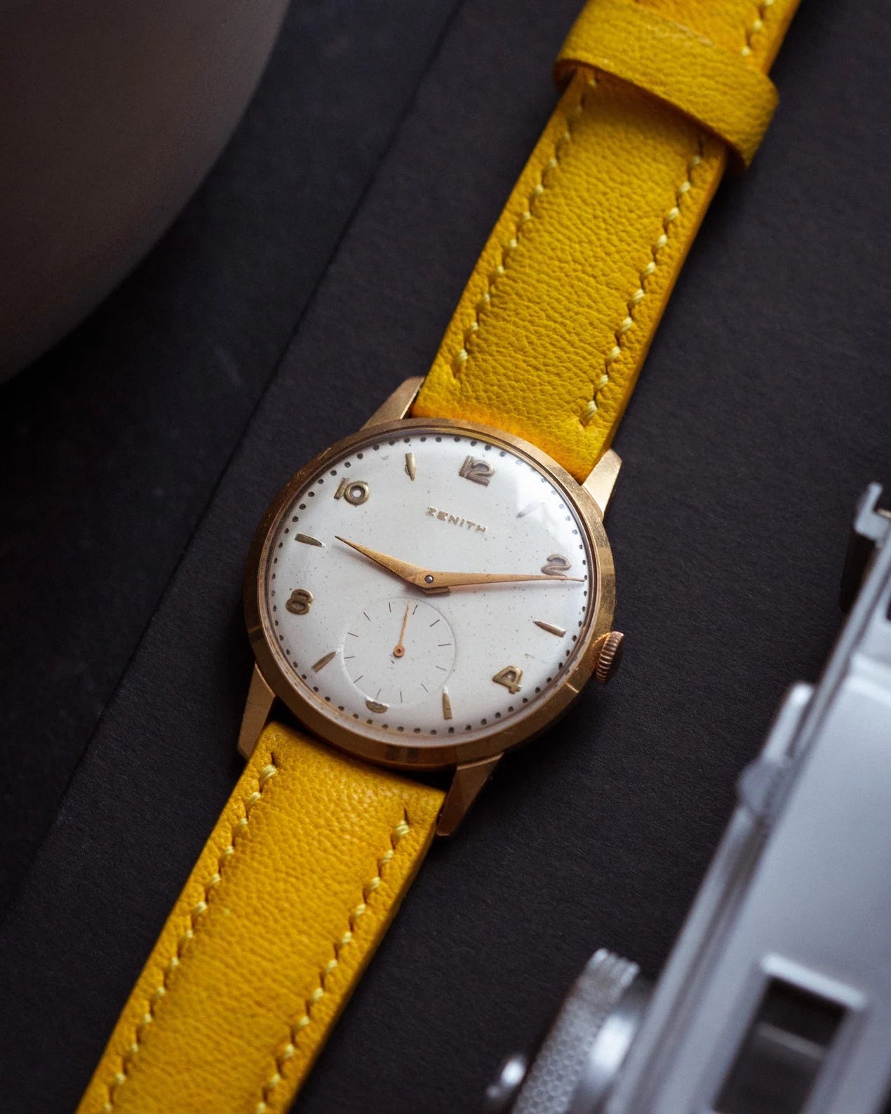 Swiss Watch «Zenith» - Vintage Zenith 18k Gold Watch - VintageDuMarko