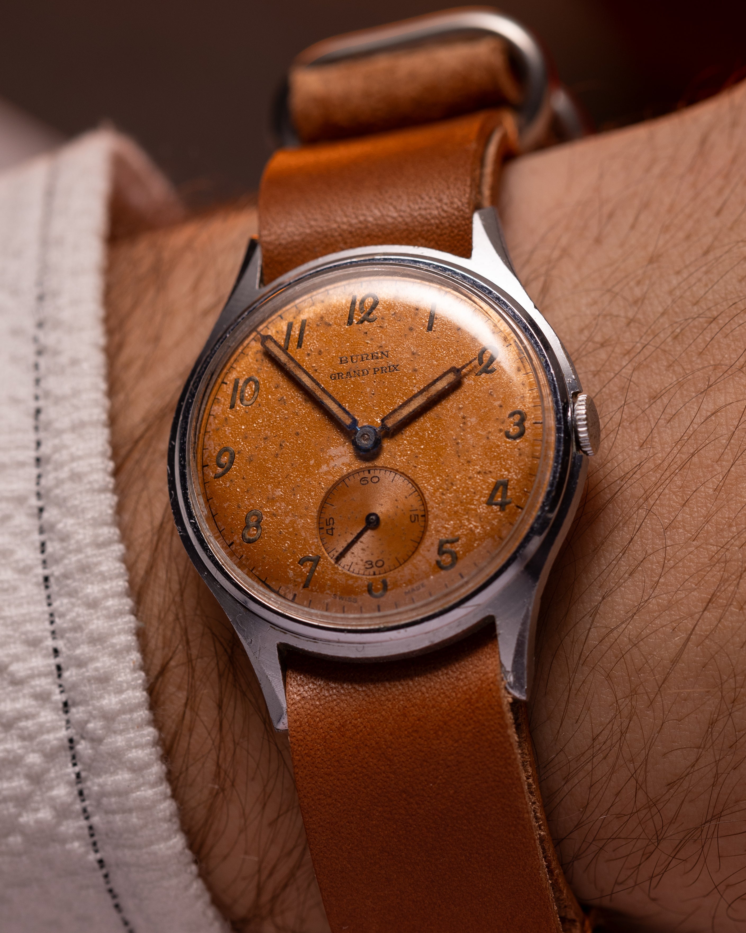 Vintage Buren Gran Prix, Patina Salmon Dial from 1940's - VintageDuMarko