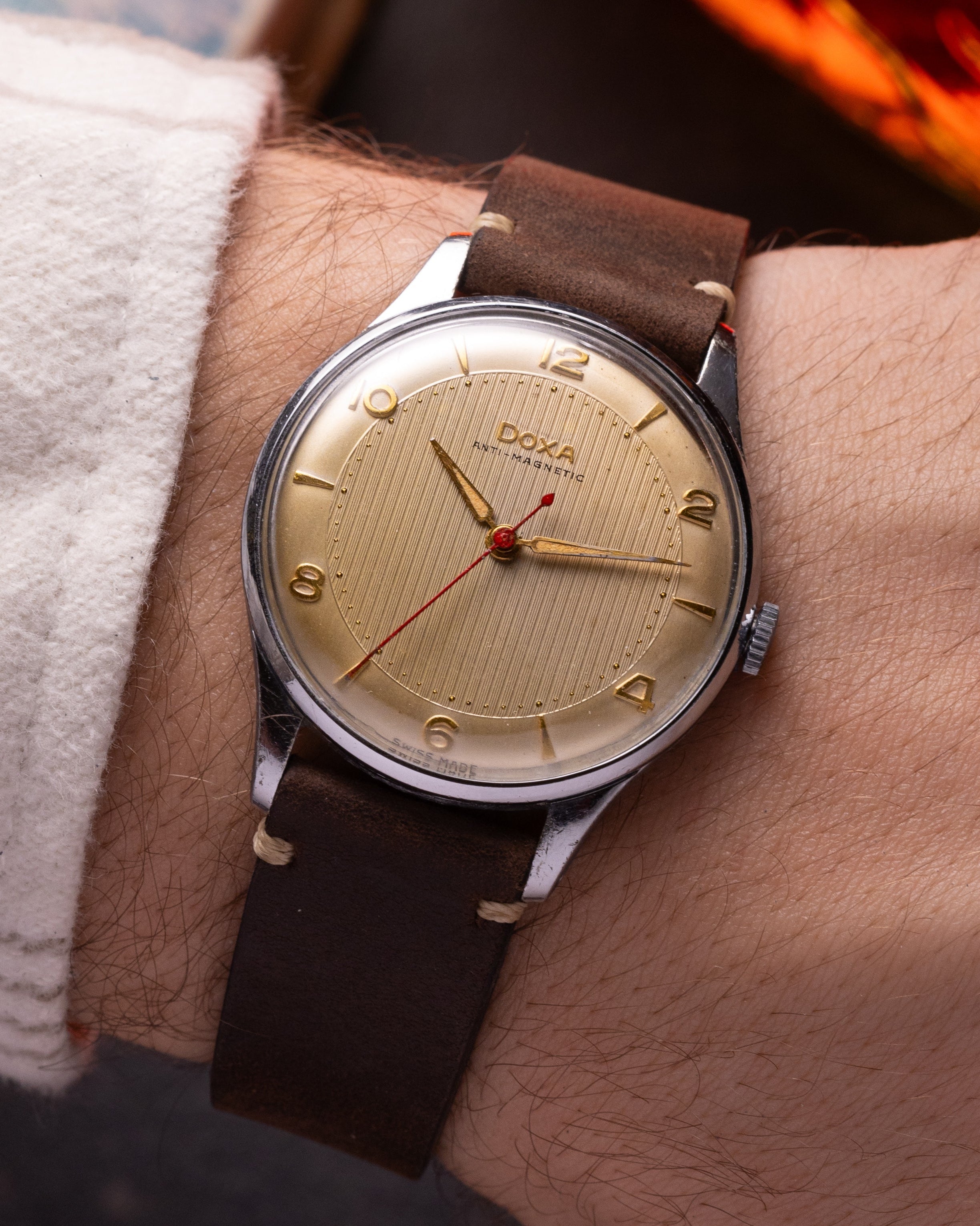 Vintage "Doxa" Calatrava dial, Original military watch - VintageDuMarko