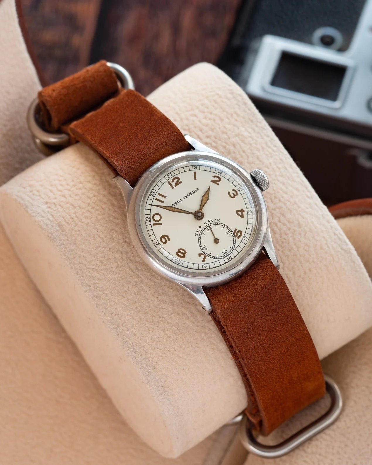 Vintage "Girard Perregaux Sea Hawk" Wrist Watch, Rare Swiss Watch - VintageDuMarko