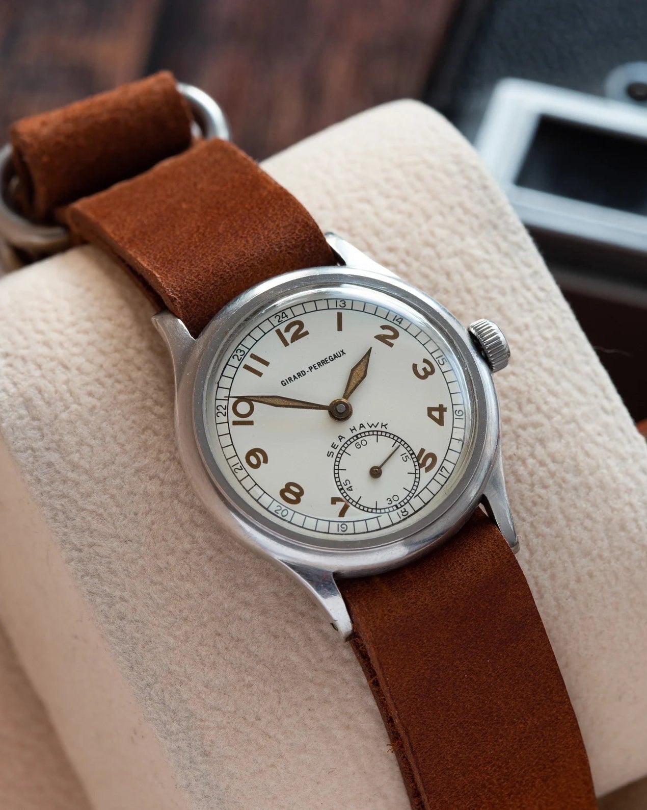 Vintage "Girard Perregaux Sea Hawk" Wrist Watch, Rare Swiss Watch - VintageDuMarko