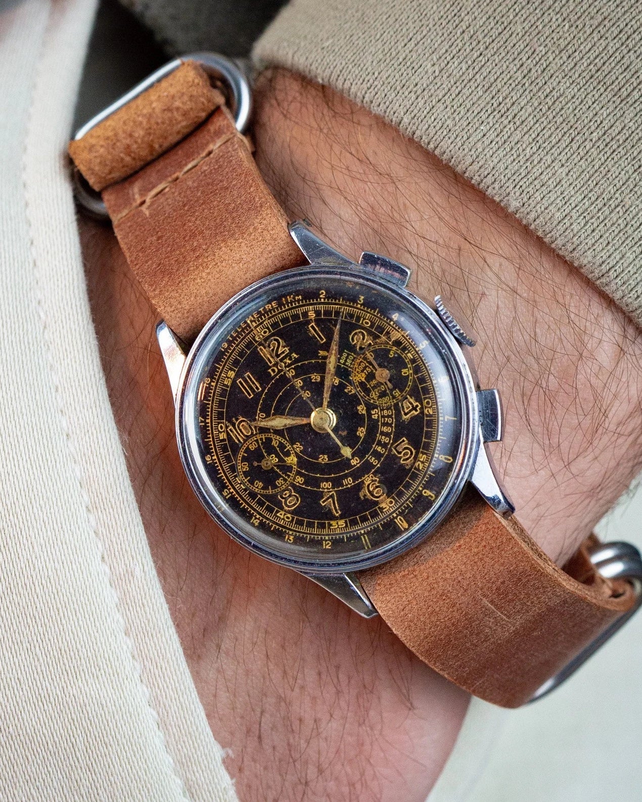 Vintage Military Chronograph "Doxa Aviator" Watch, Valjoux Cal.22 Movement - VintageDuMarko