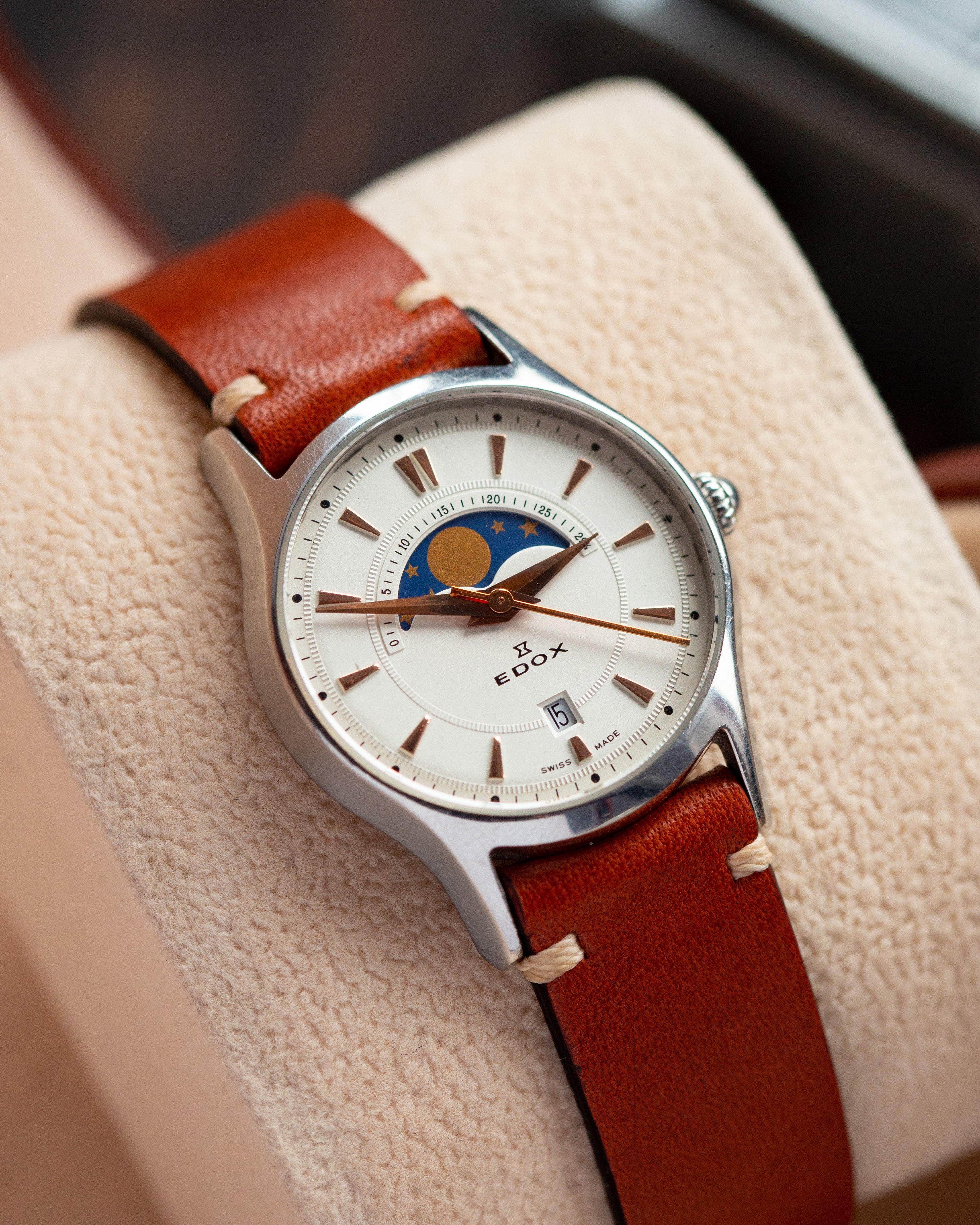 Vintage Moon Phase Watch "Edox", Swiss Unisex Watch - VintageDuMarko